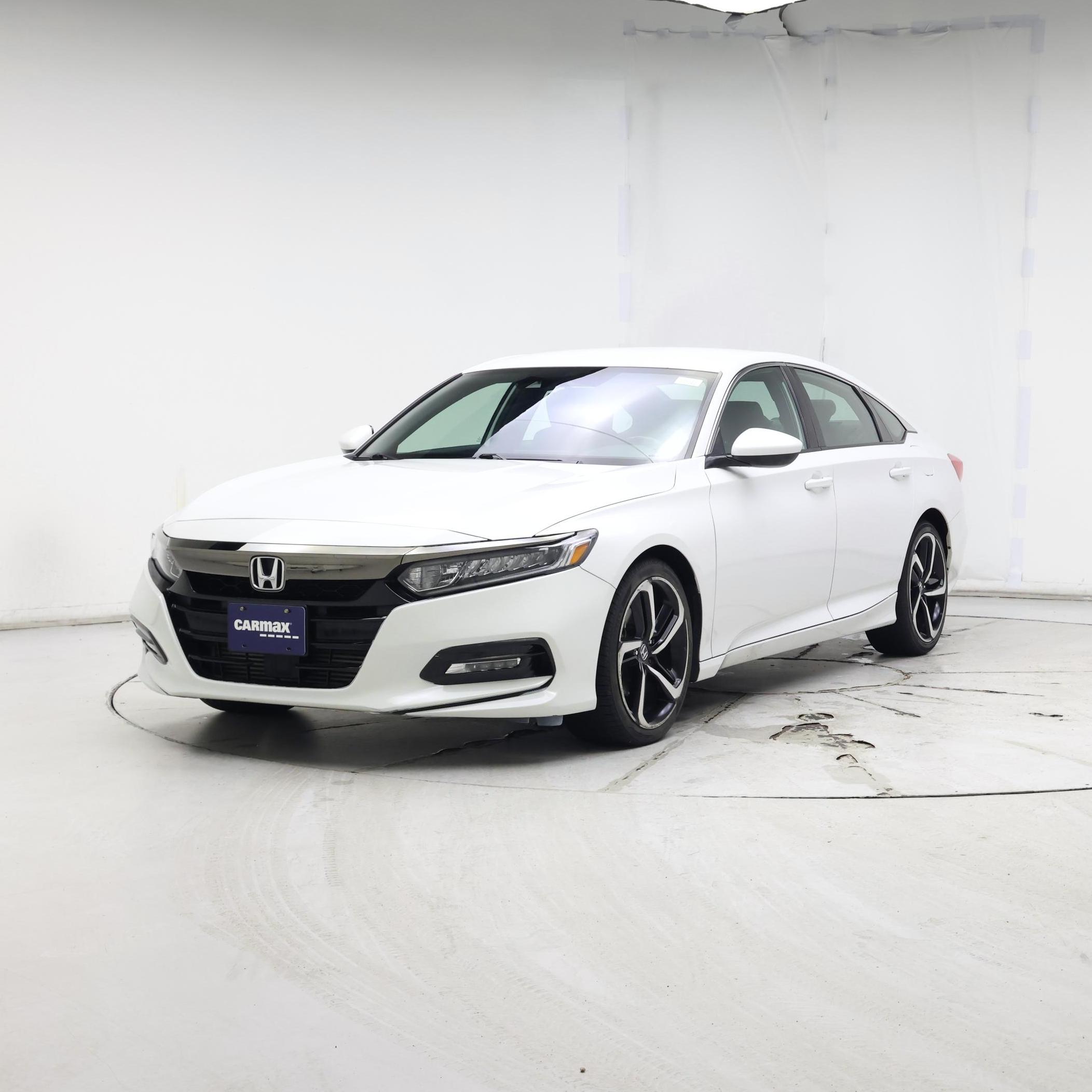Thumbnail: 2019 Honda Accord - 4