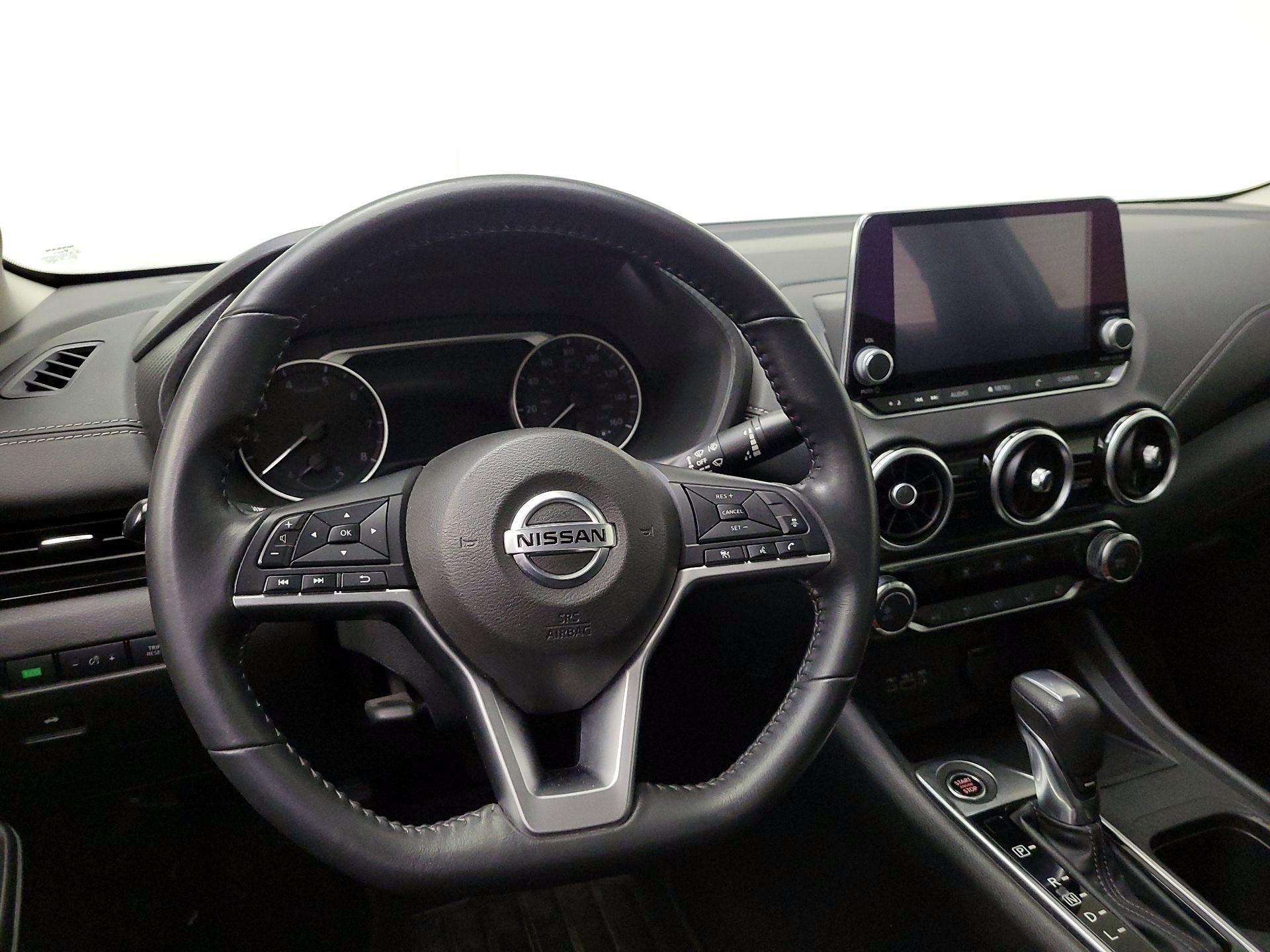 Thumbnail: 2022 Nissan Sentra - 10