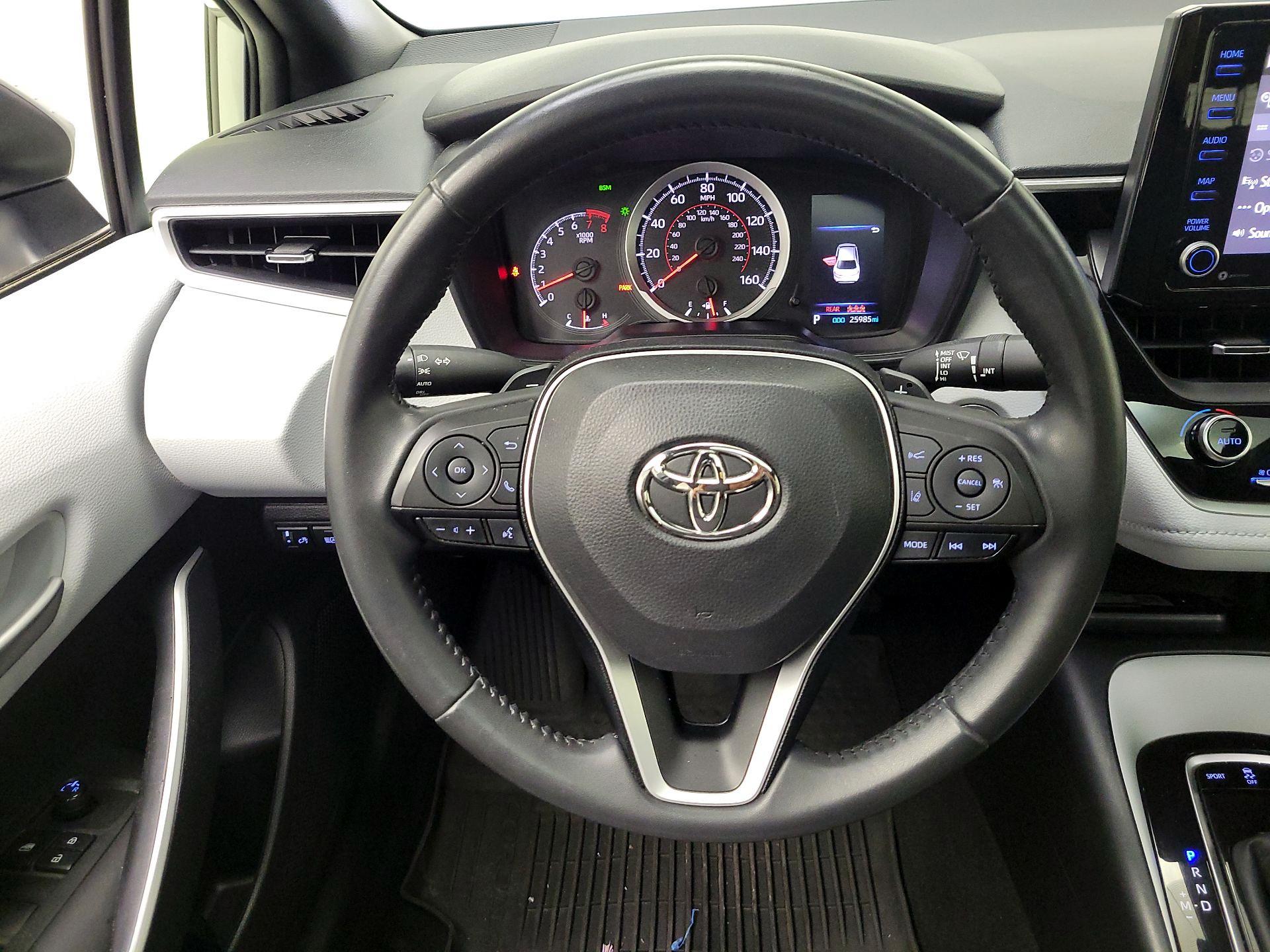 Thumbnail: 2022 Toyota Corolla - 10