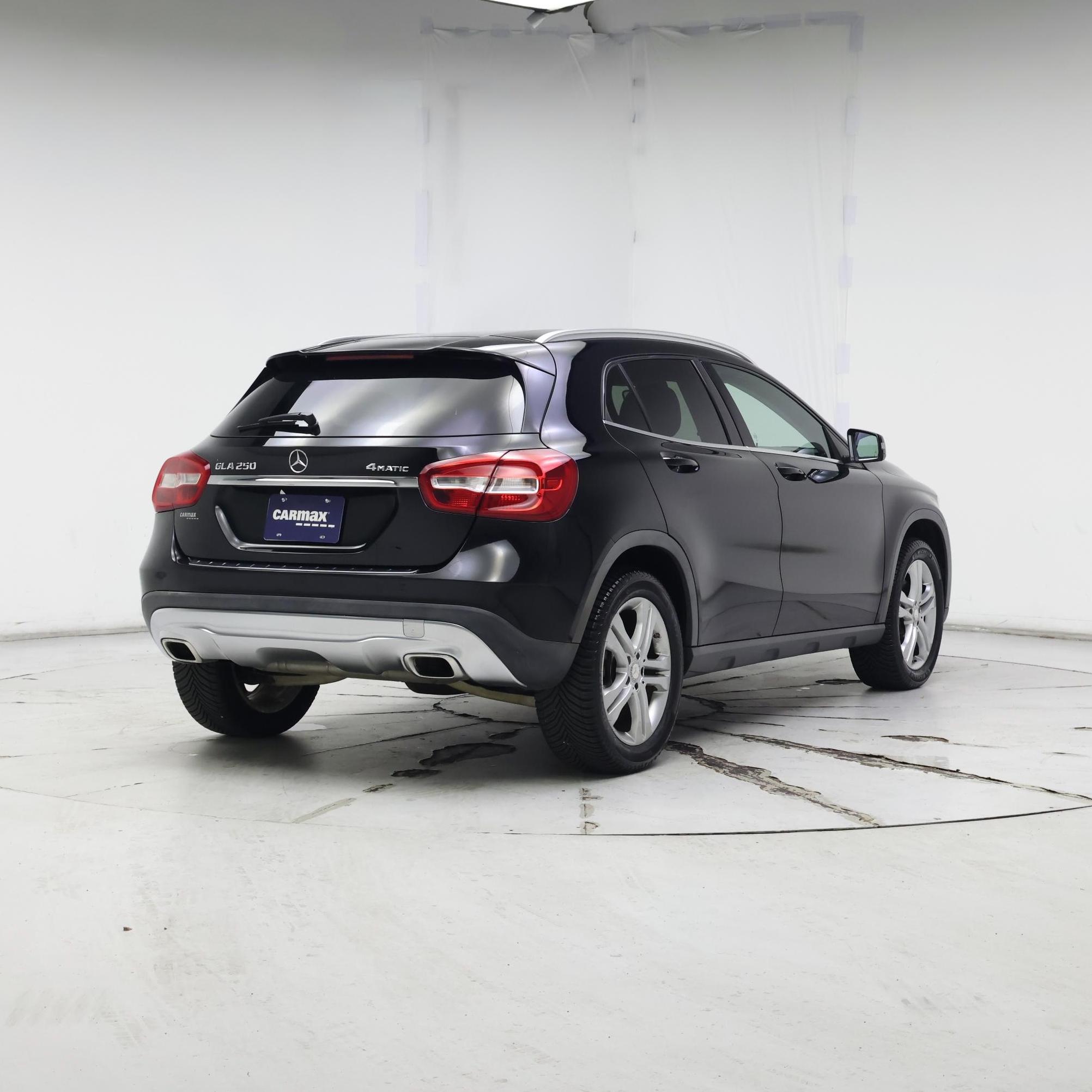 Thumbnail: 2015 Mercedes-Benz GLA - 8