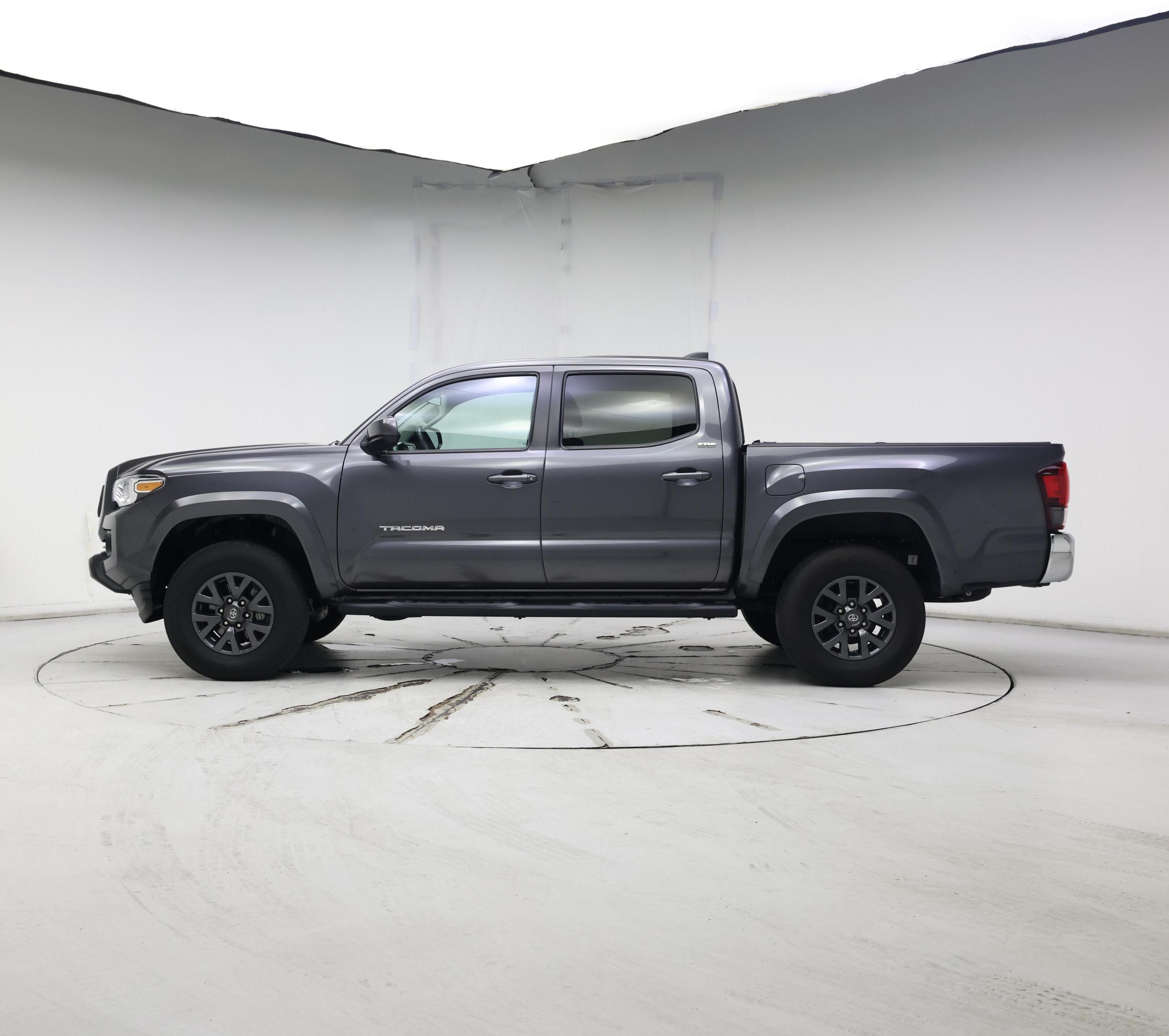 Thumbnail: 2023 Toyota Tacoma - 3
