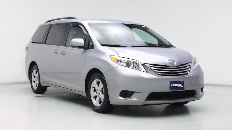 2015 Toyota Sienna LE Hero Image
