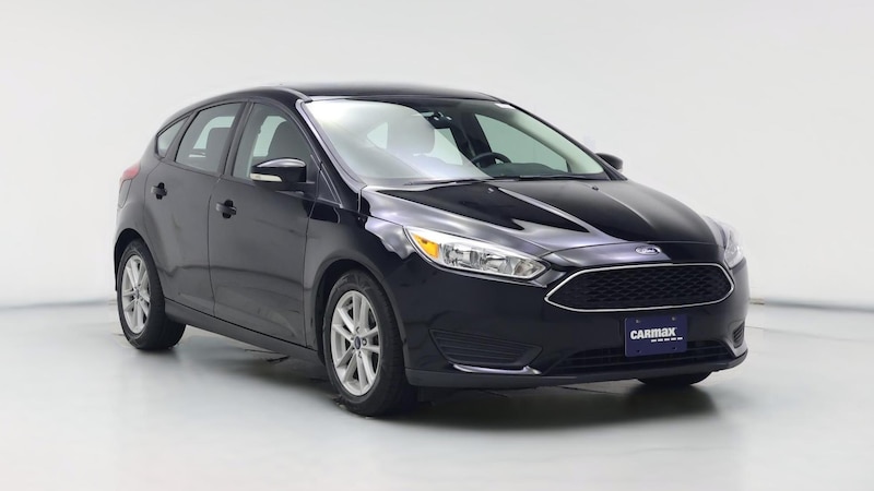 2017 Ford Focus SE Hero Image