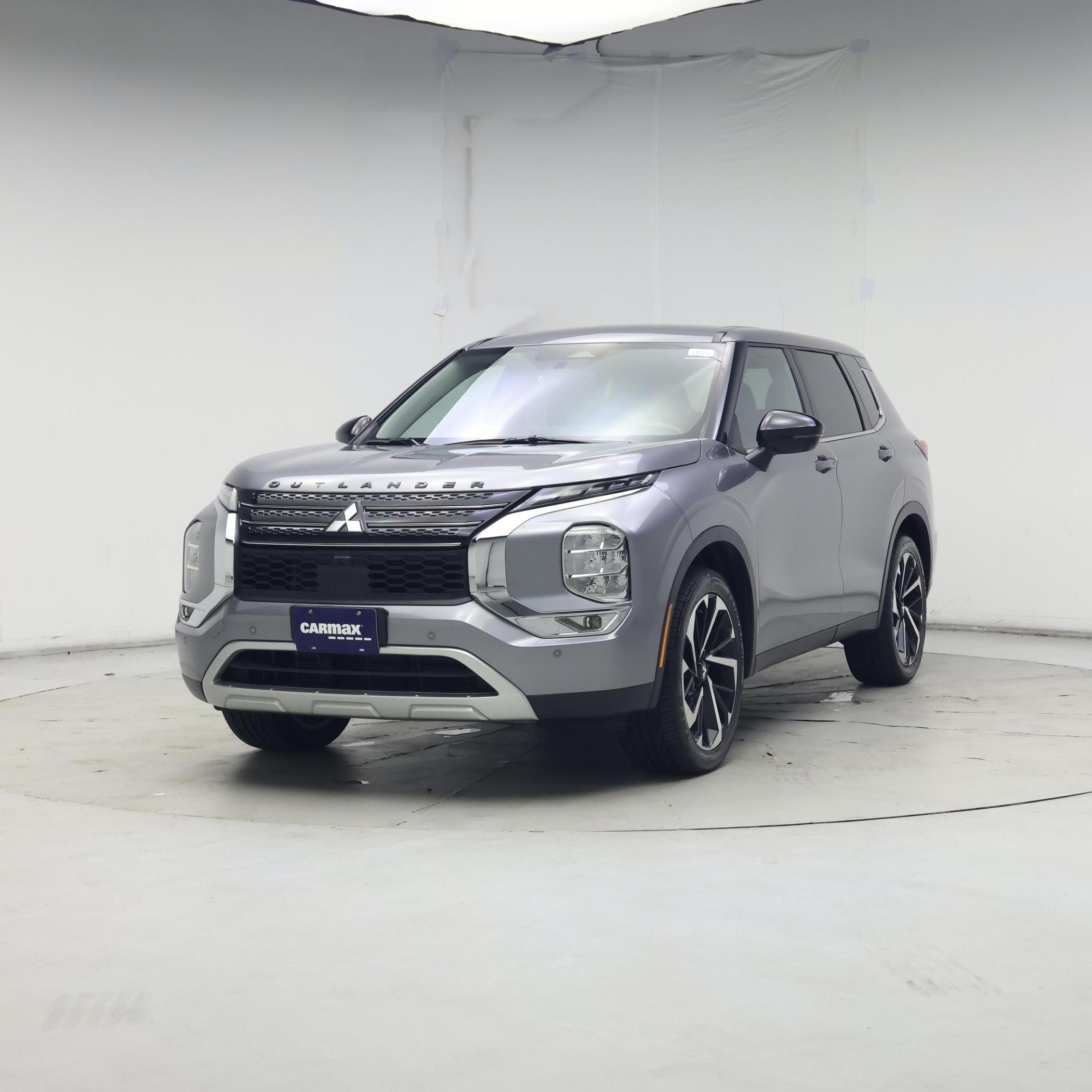 Thumbnail: 2022 Mitsubishi Outlander - 4