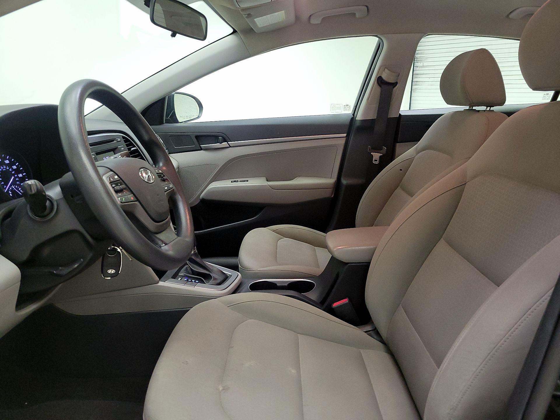 Thumbnail: 2018 Hyundai Elantra - 11