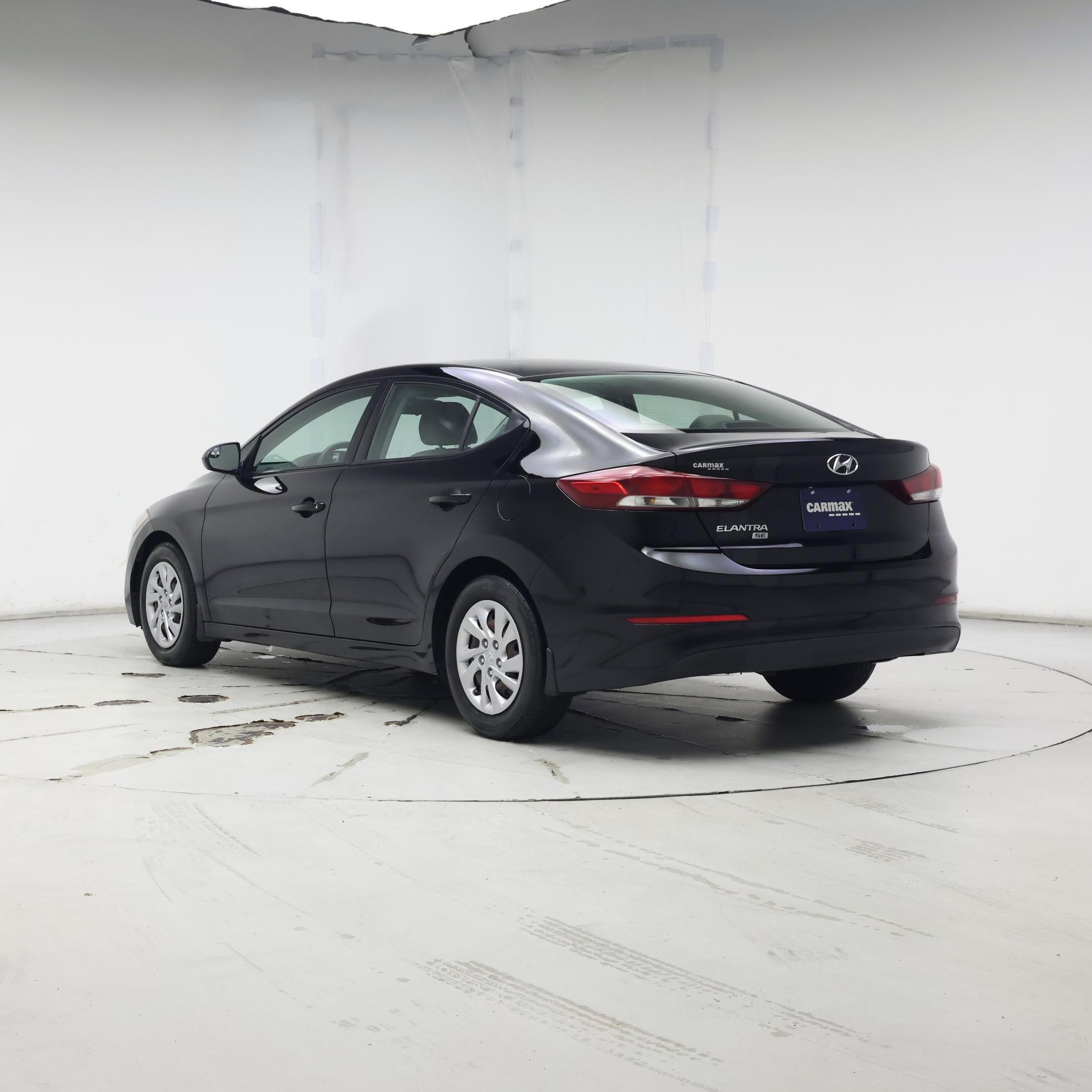 Thumbnail: 2018 Hyundai Elantra - 2