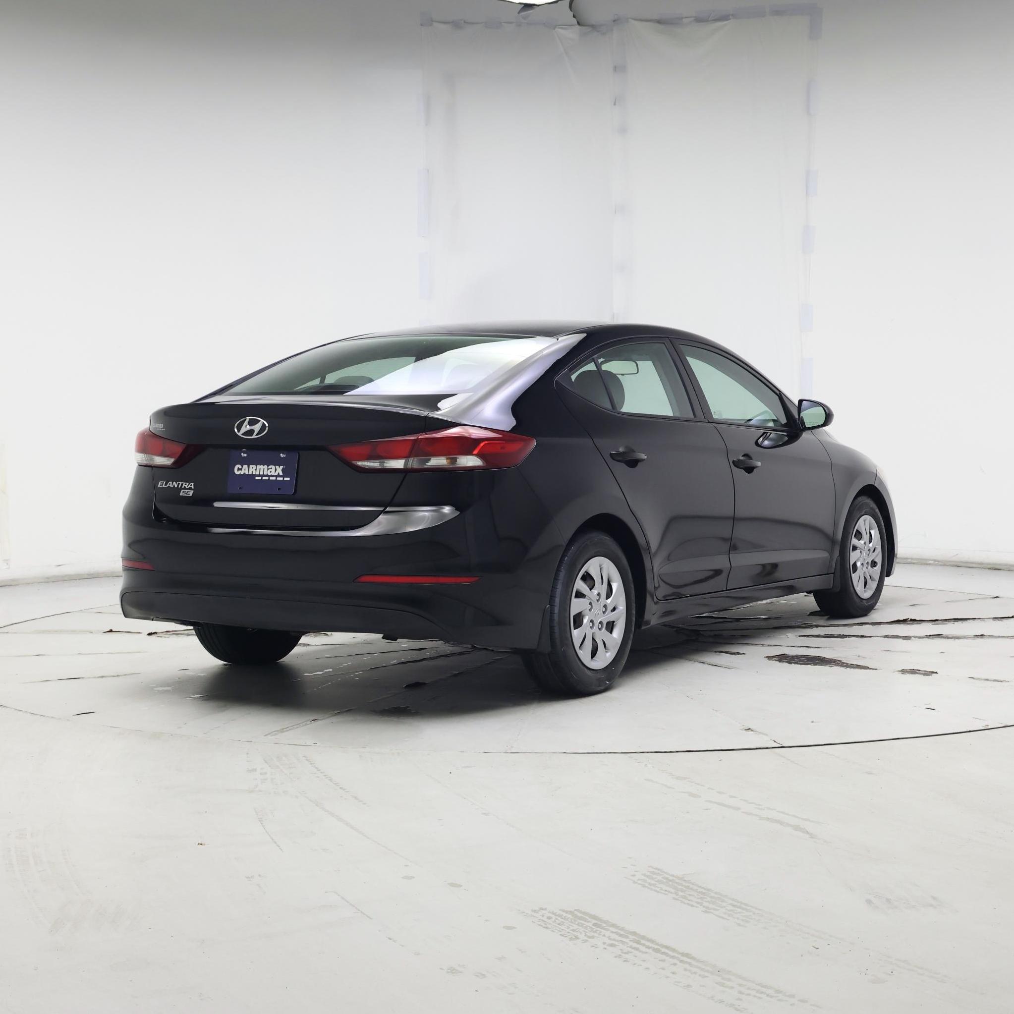 Thumbnail: 2018 Hyundai Elantra - 8