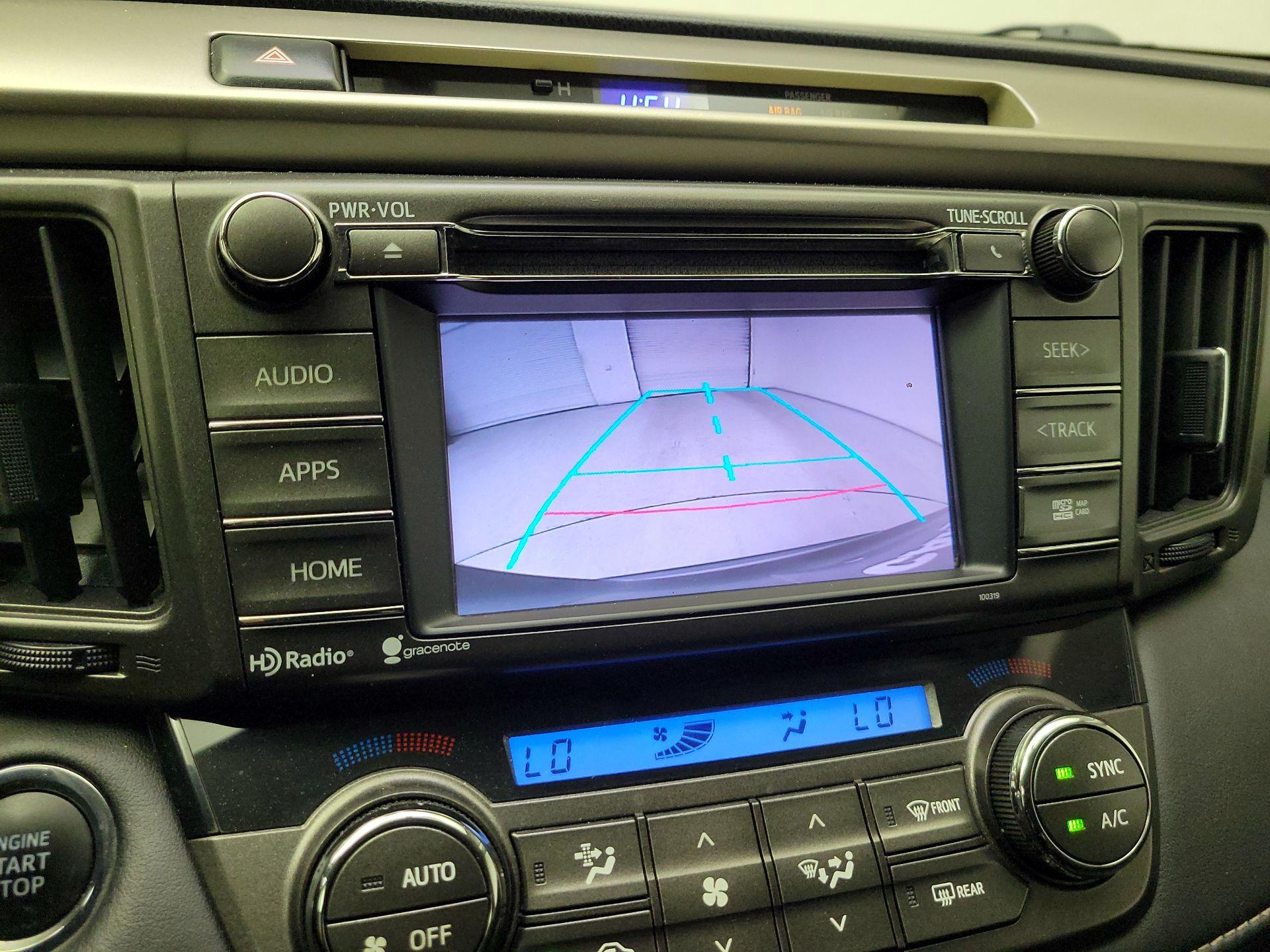 Thumbnail: 2014 Toyota RAV4 - 15