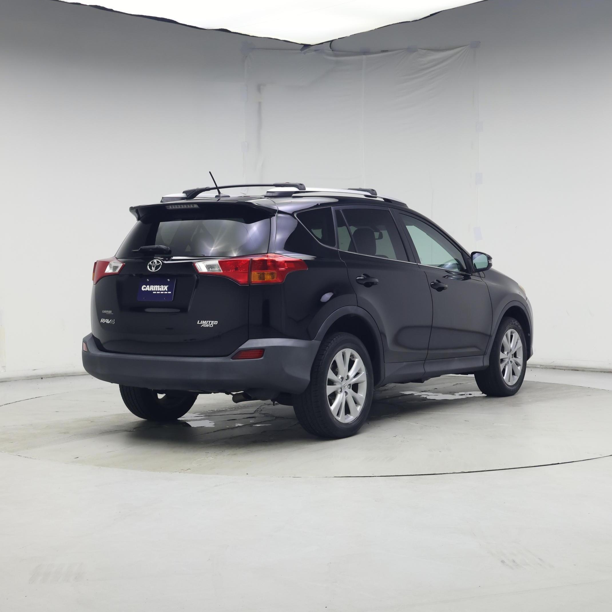 Thumbnail: 2014 Toyota RAV4 - 8
