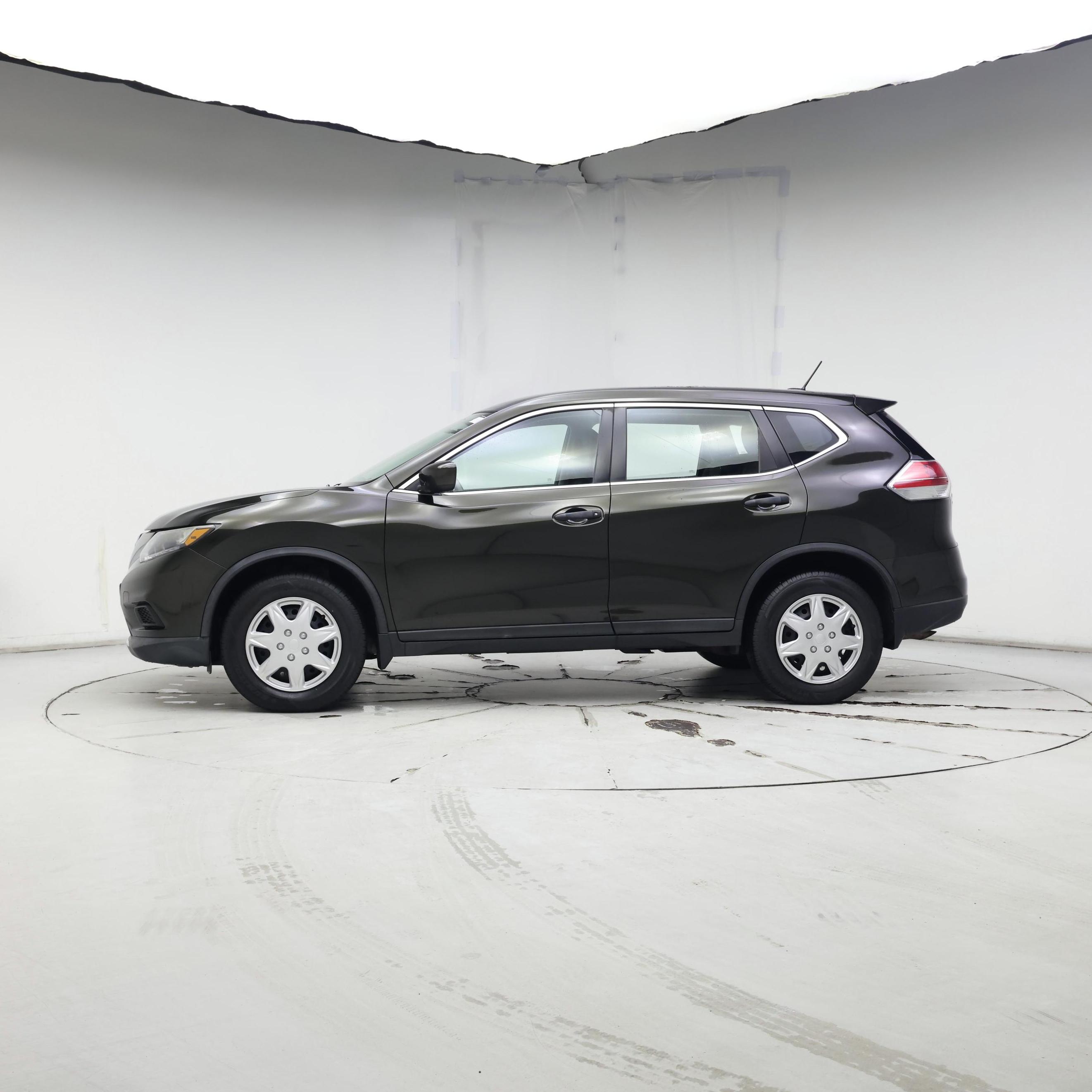Thumbnail: 2016 Nissan Rogue - 3