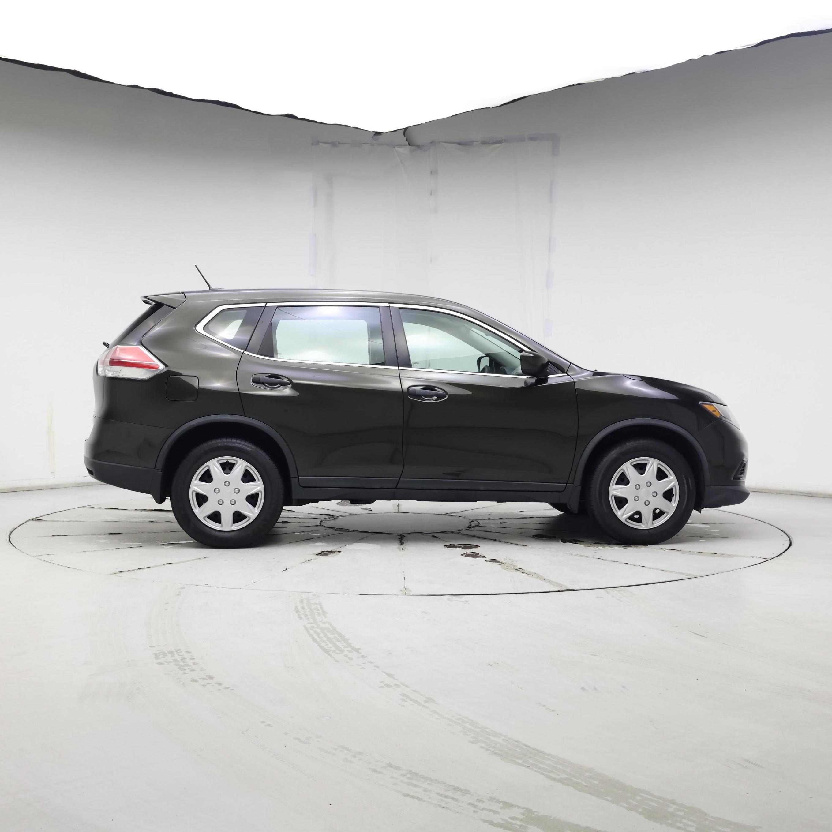 Thumbnail: 2016 Nissan Rogue - 7