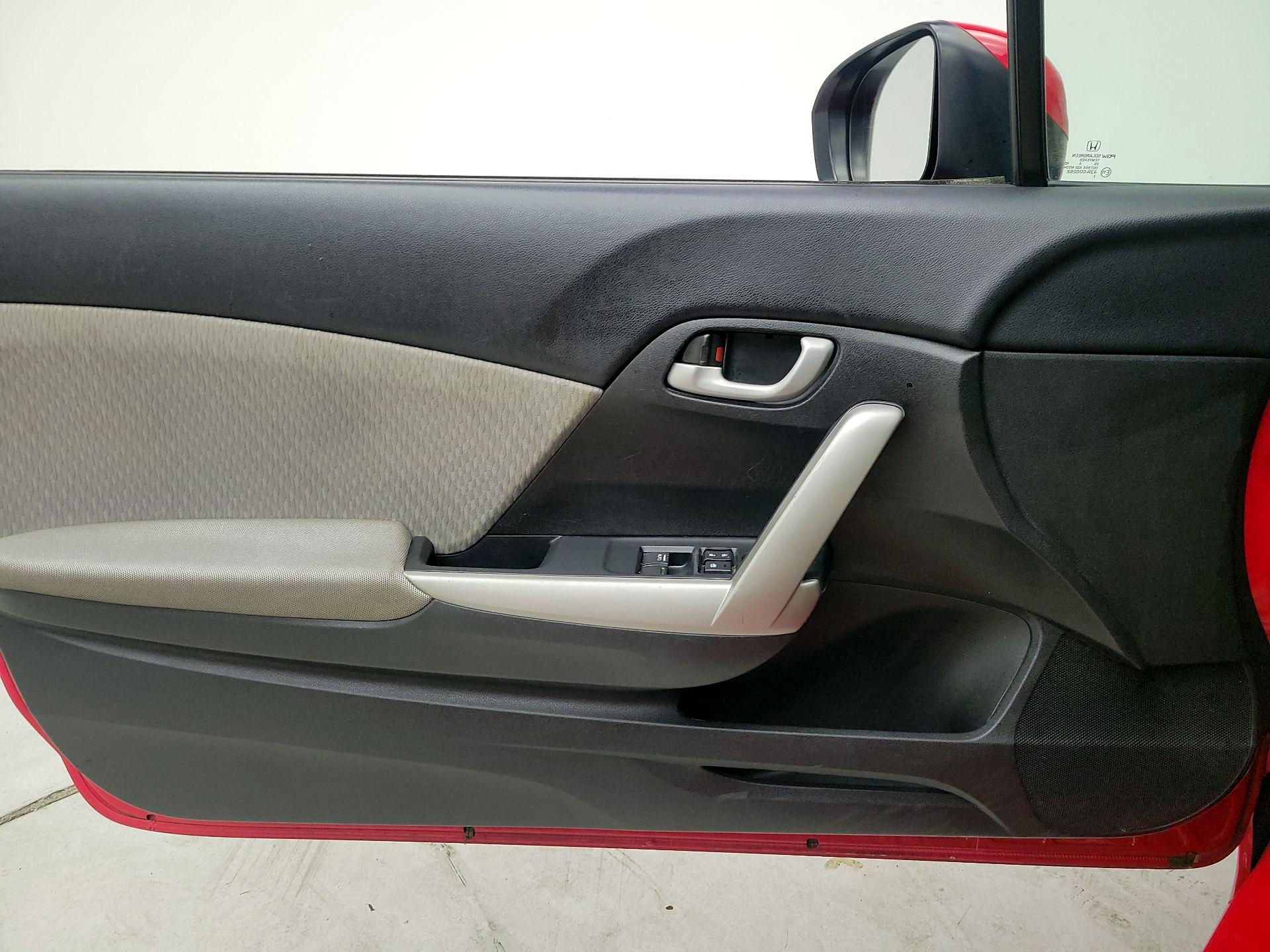 Thumbnail: 2014 Honda Civic - 12
