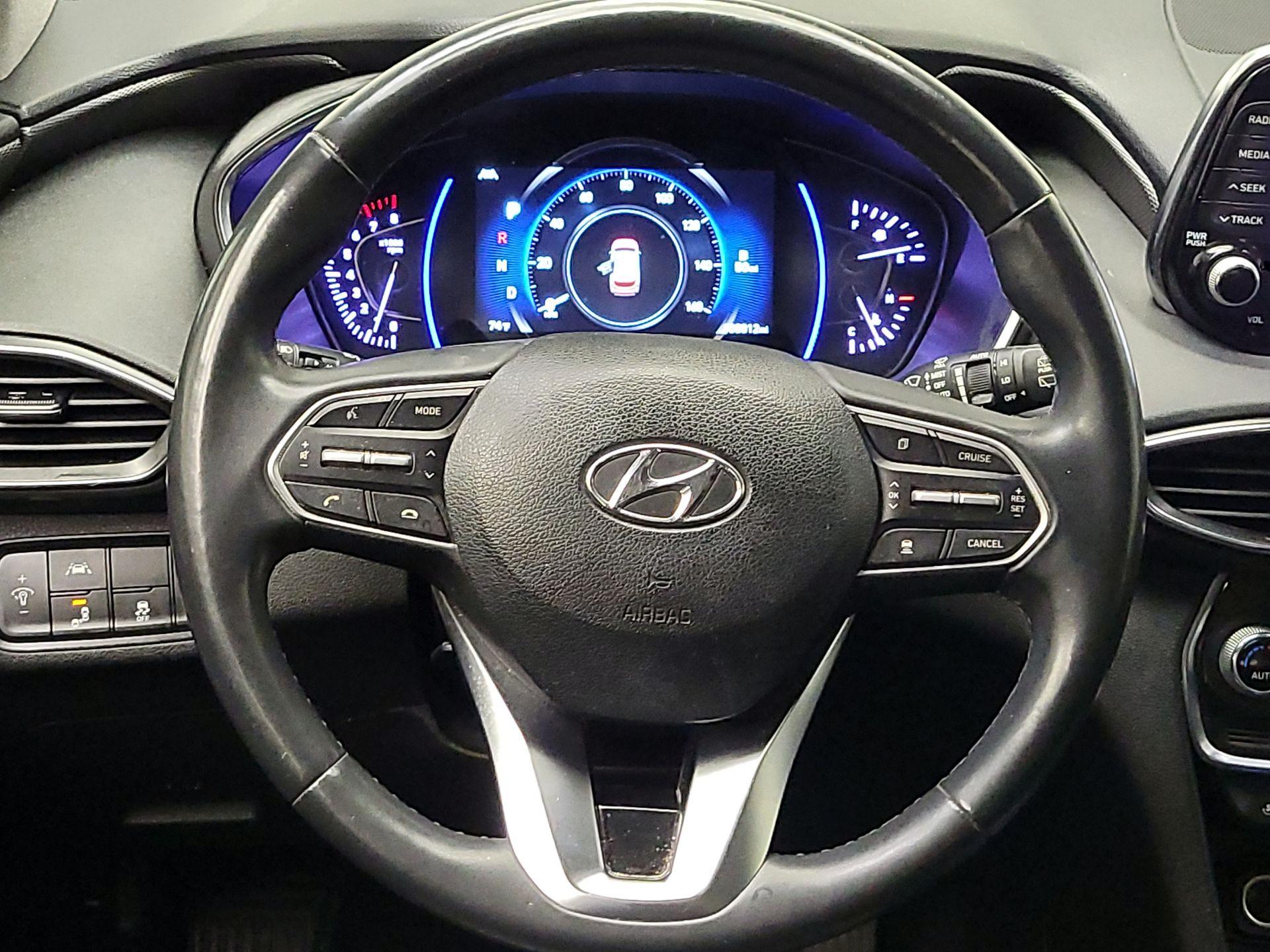 Thumbnail: 2020 Hyundai Santa Fe - 10