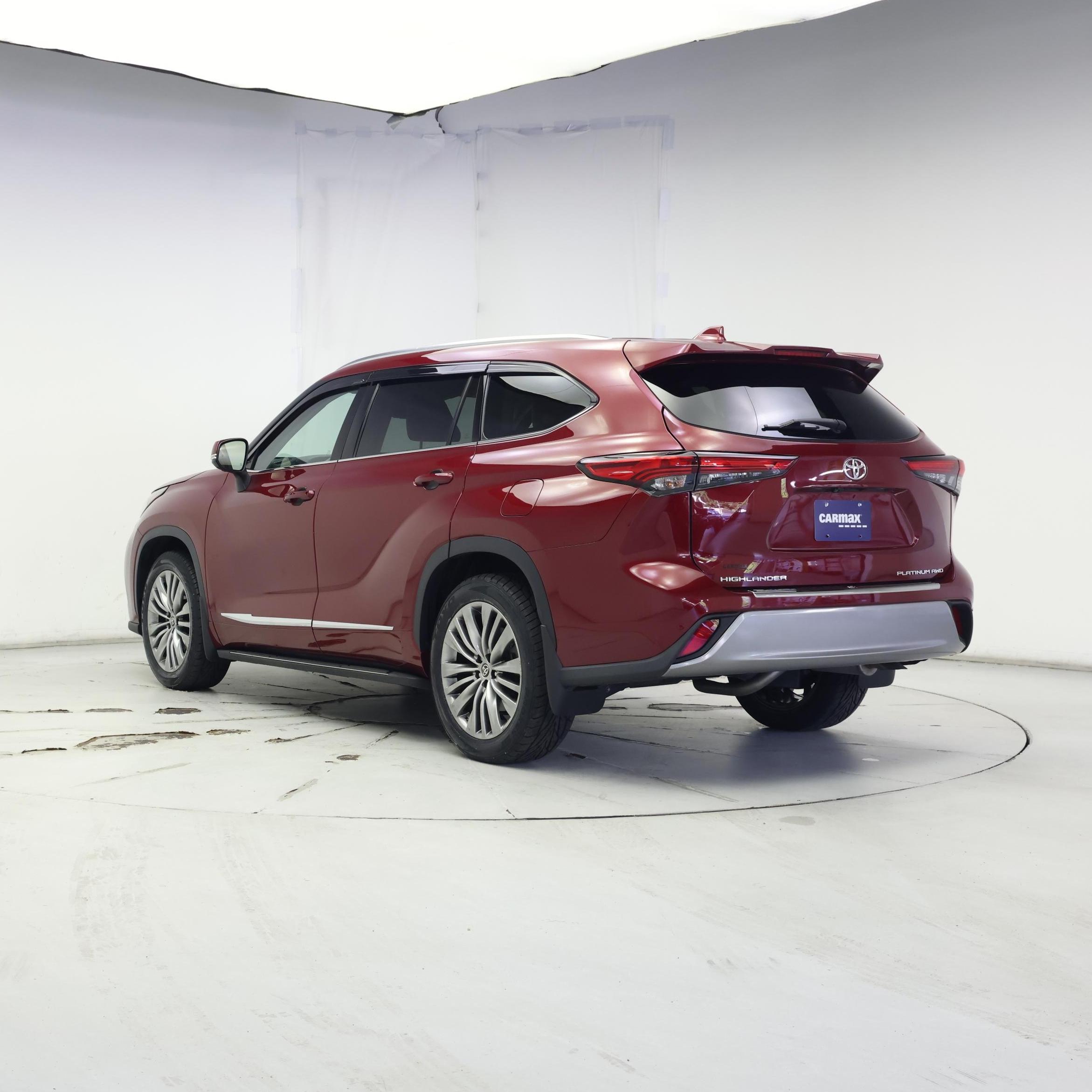 Thumbnail: 2021 Toyota Highlander - 2