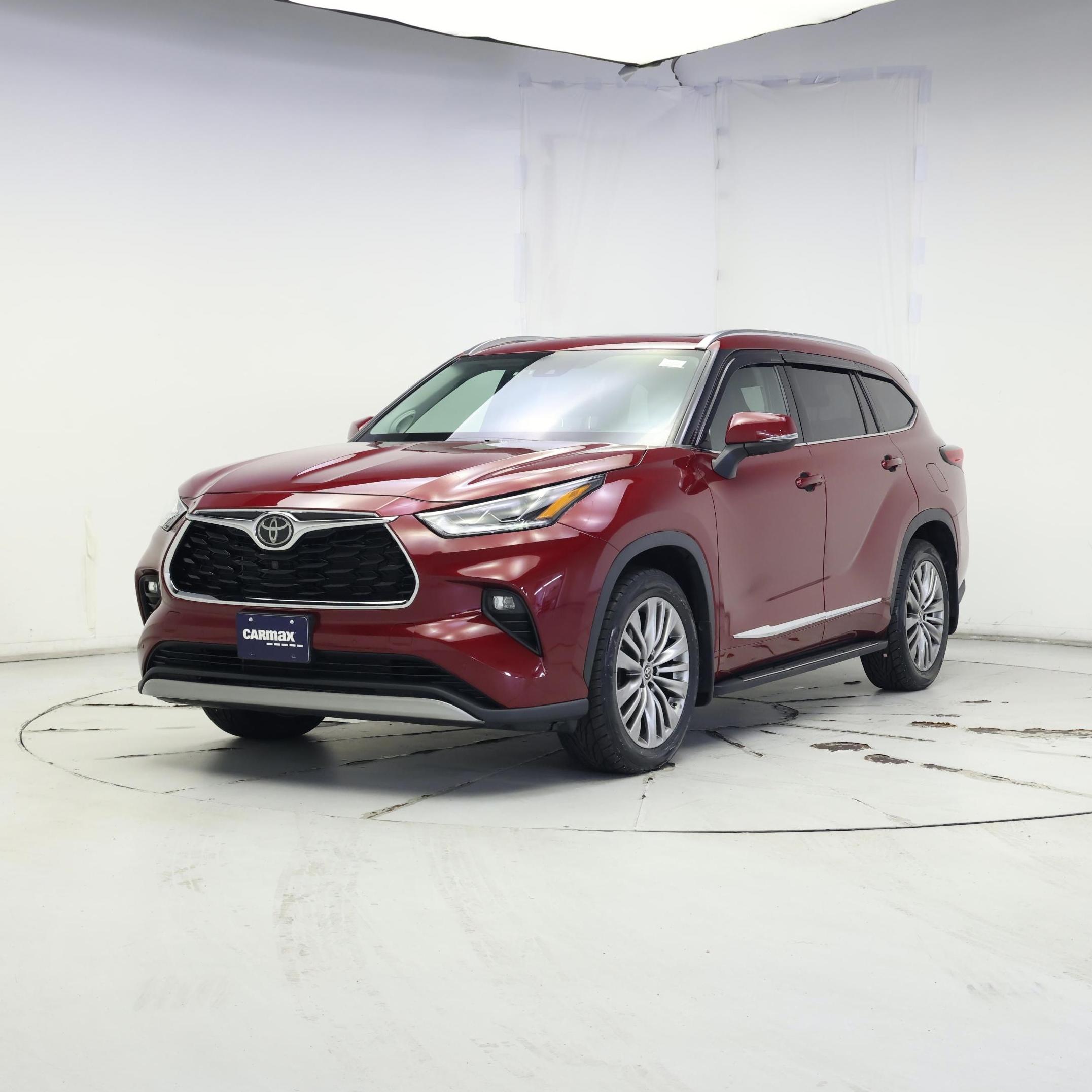 Thumbnail: 2021 Toyota Highlander - 4