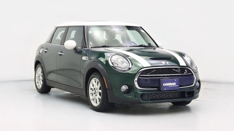 2015 MINI Cooper Hardtop S Hero Image