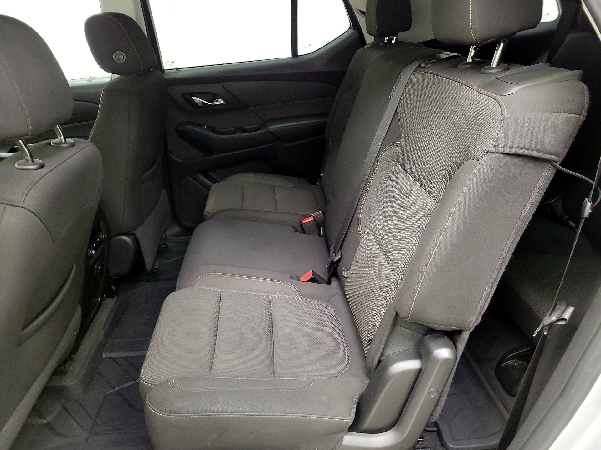 Thumbnail: 2019 Chevrolet Traverse - 19