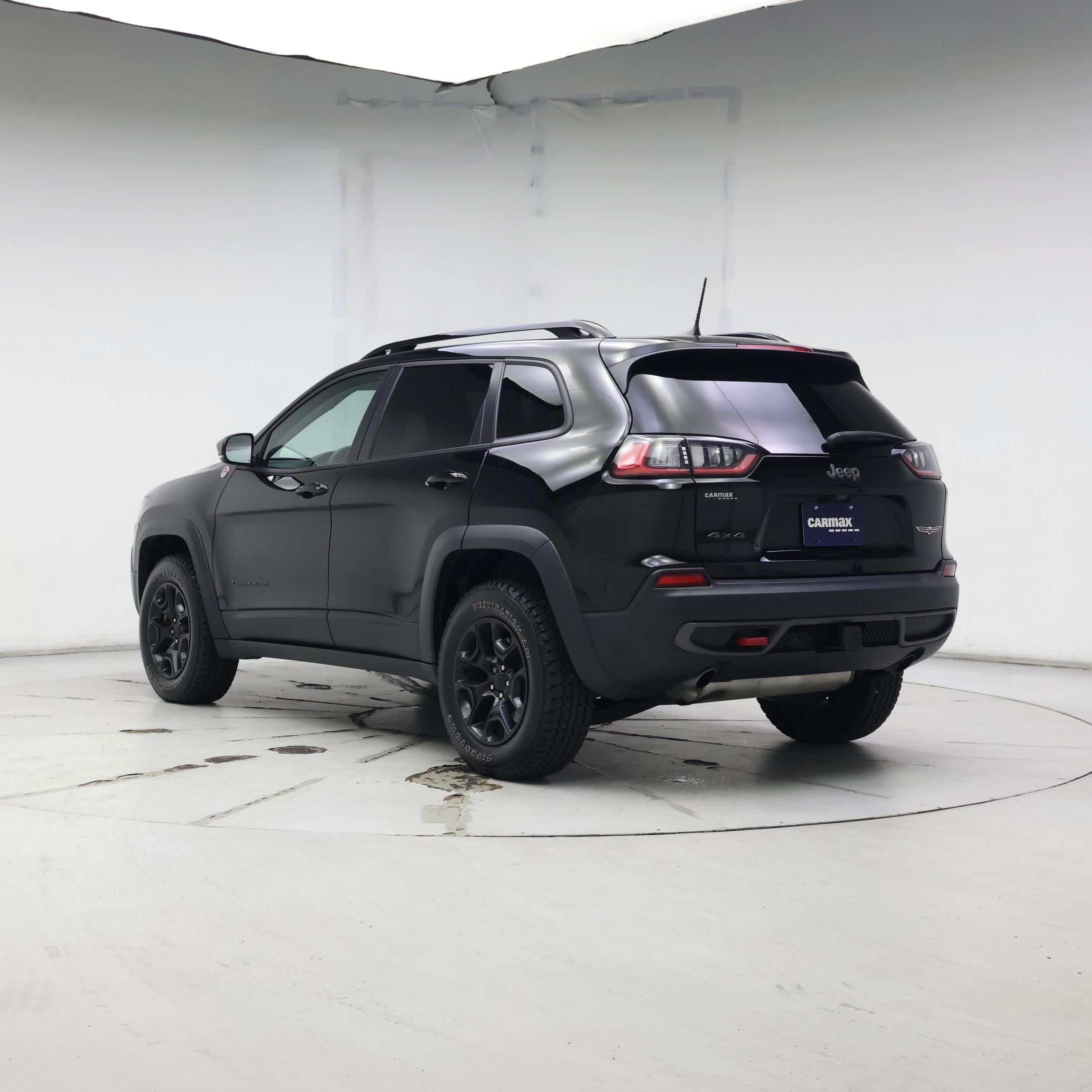 Thumbnail: 2022 Jeep Cherokee - 2