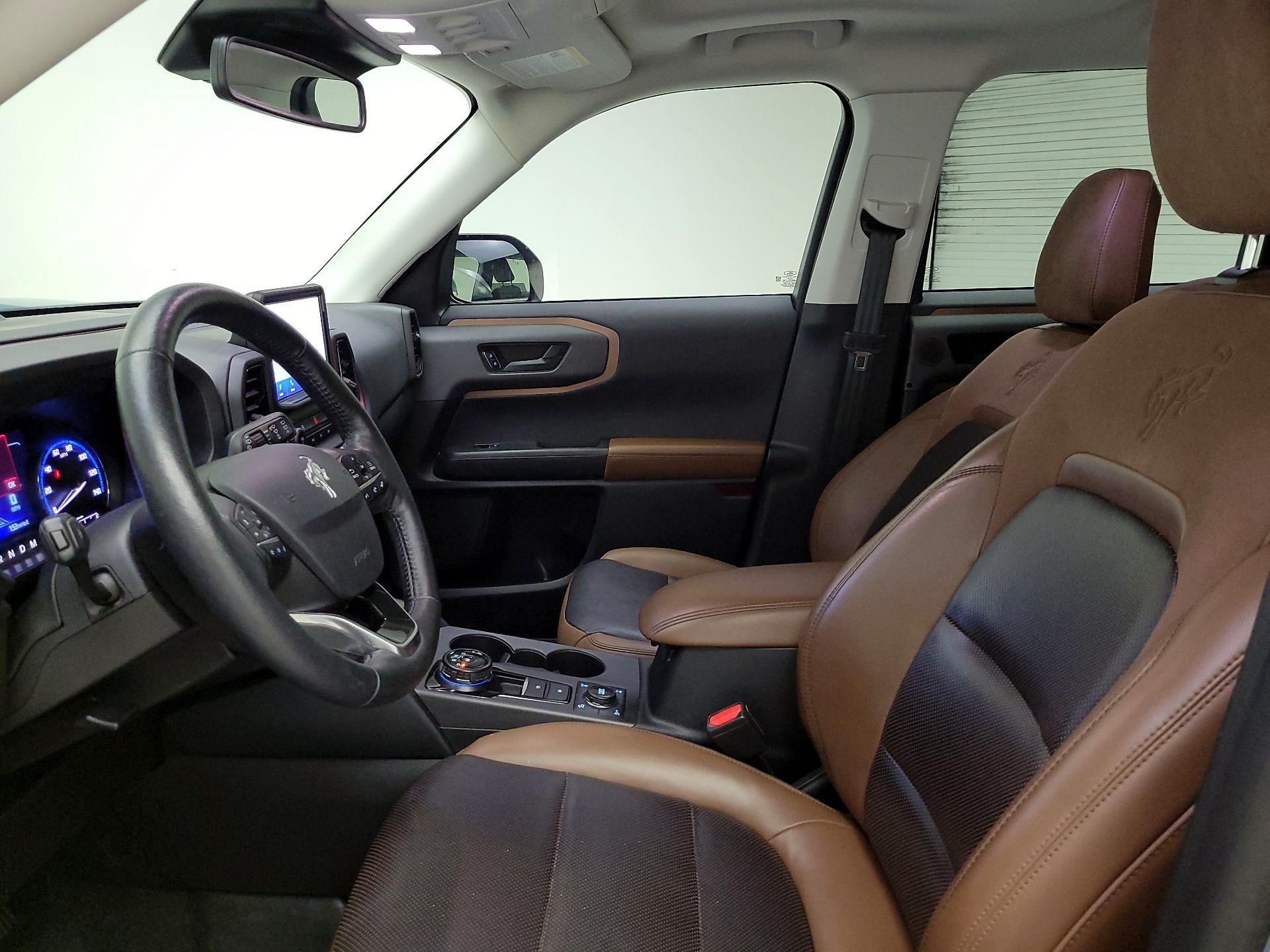 Thumbnail: 2021 Ford Bronco Sport - 11