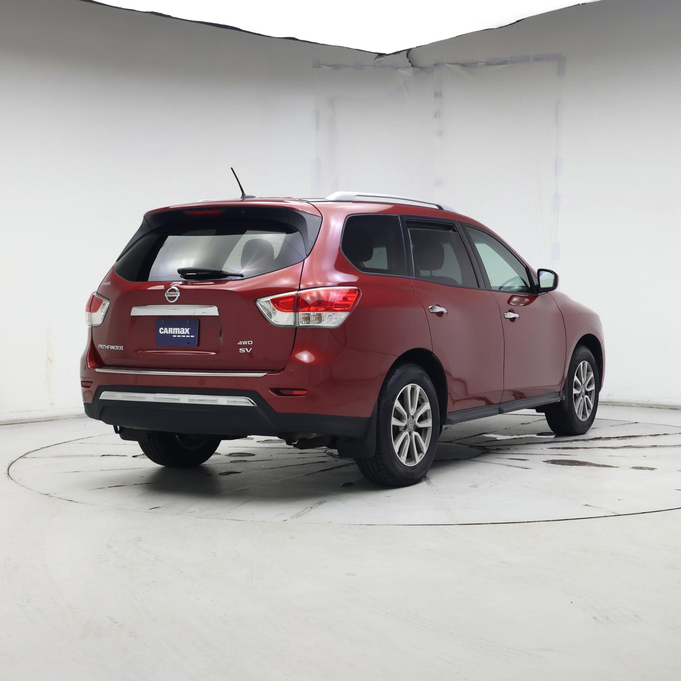 Thumbnail: 2016 Nissan Pathfinder - 8