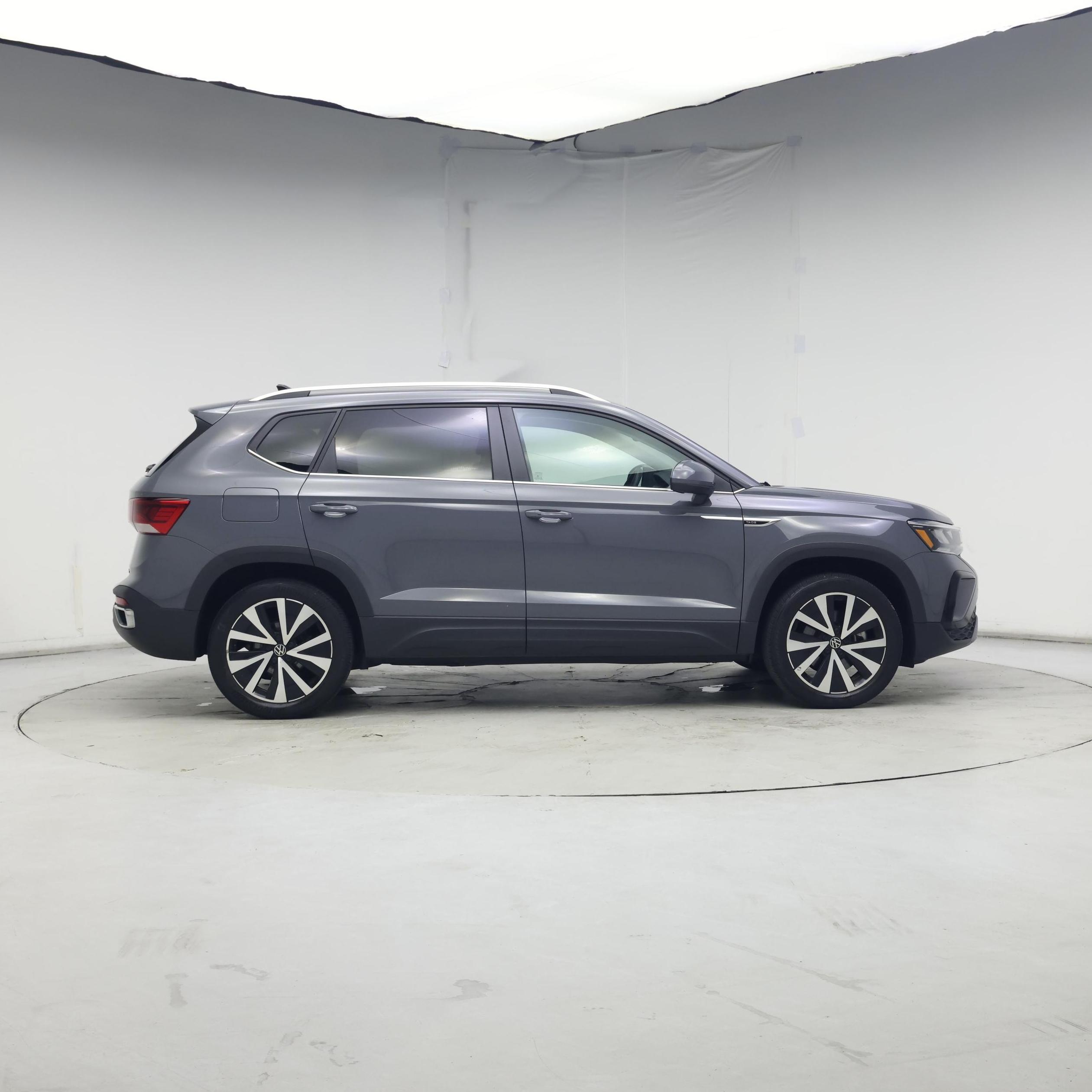Thumbnail: 2022 Volkswagen Taos - 7