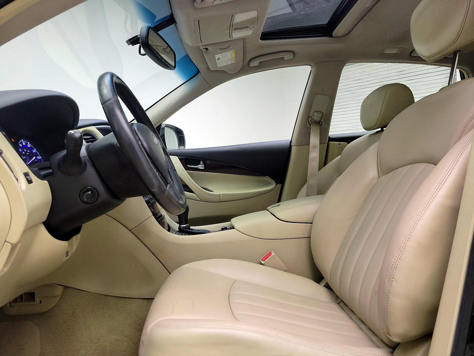Thumbnail: 2017 INFINITI QX50 - 11