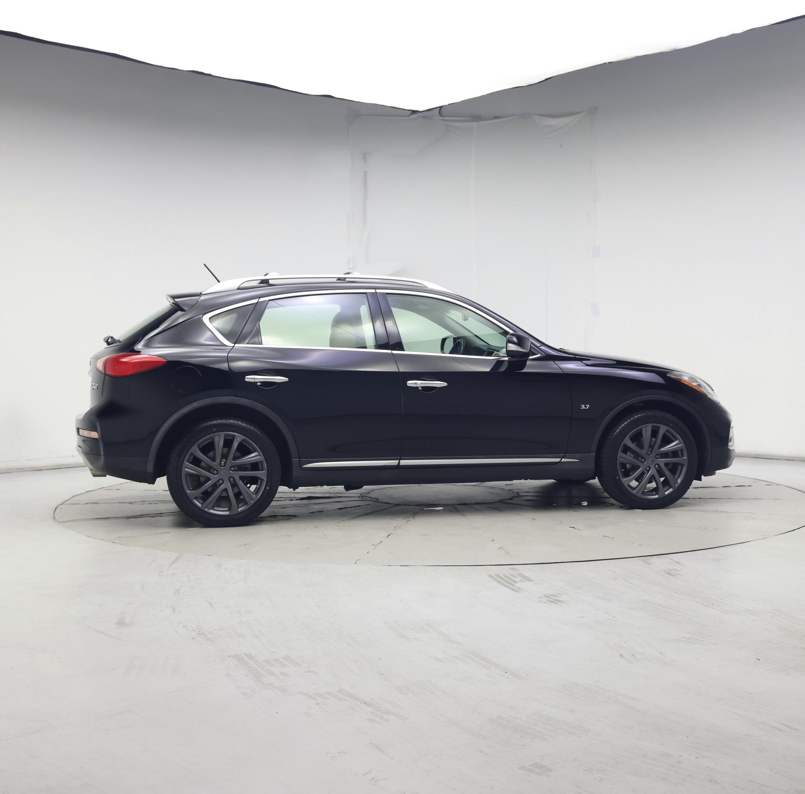 Thumbnail: 2017 INFINITI QX50 - 7