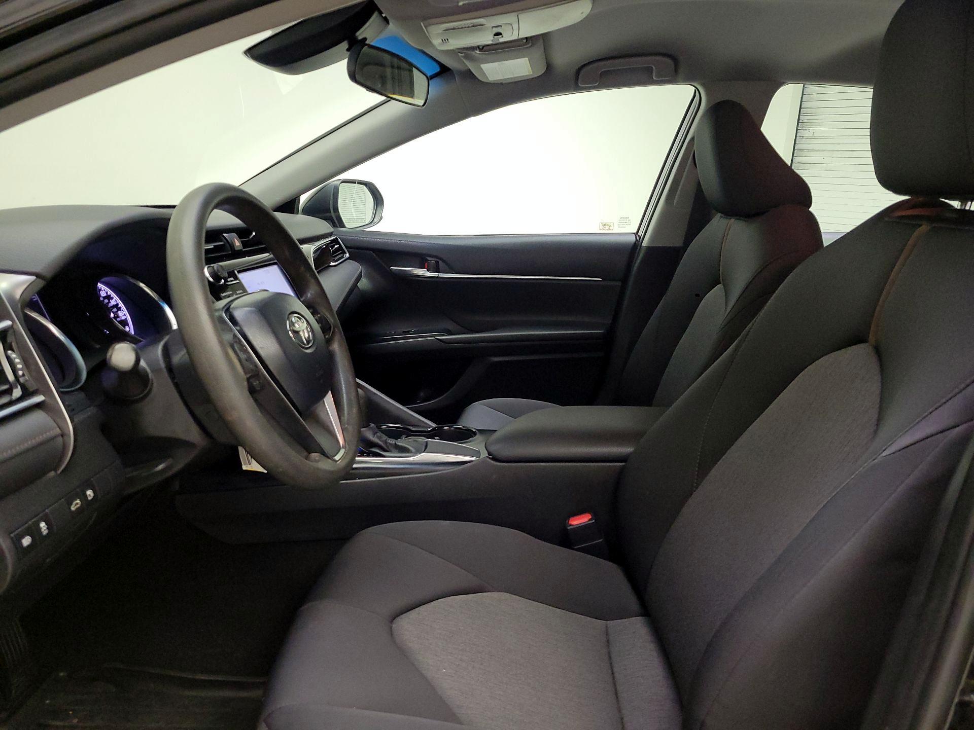 Thumbnail: 2018 Toyota Camry - 11