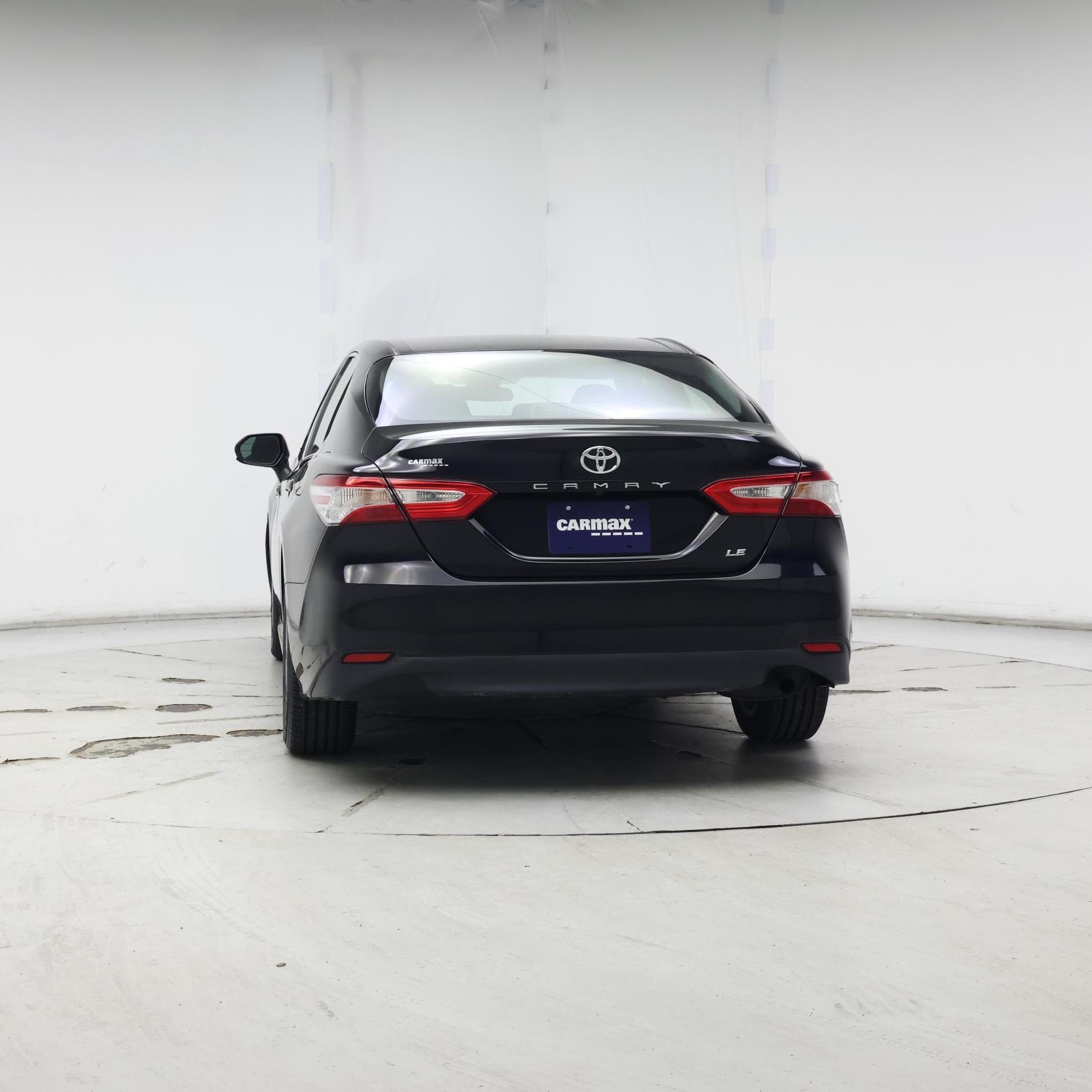 Thumbnail: 2018 Toyota Camry - 6