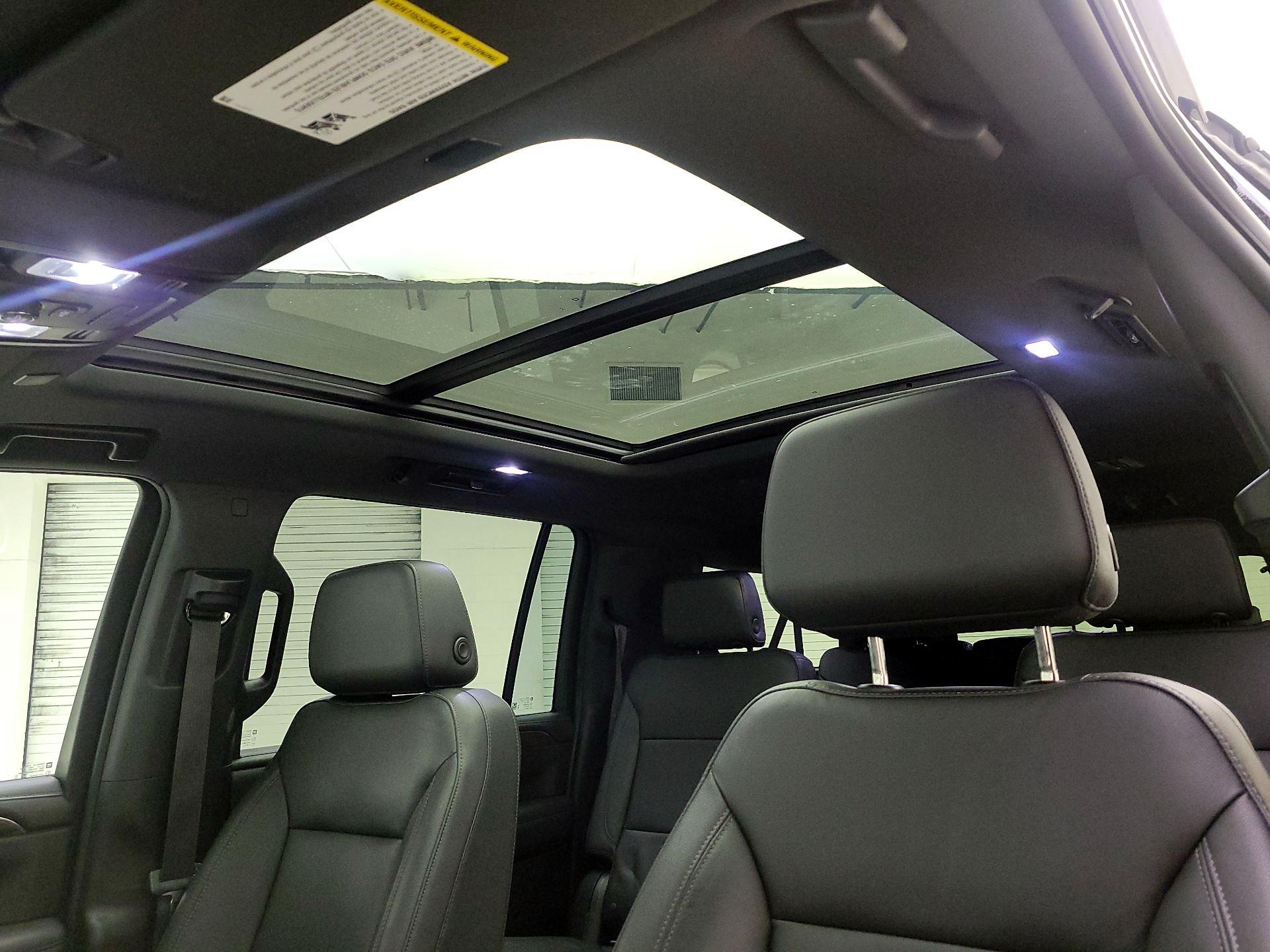Thumbnail: 2021 Chevrolet Suburban - 19