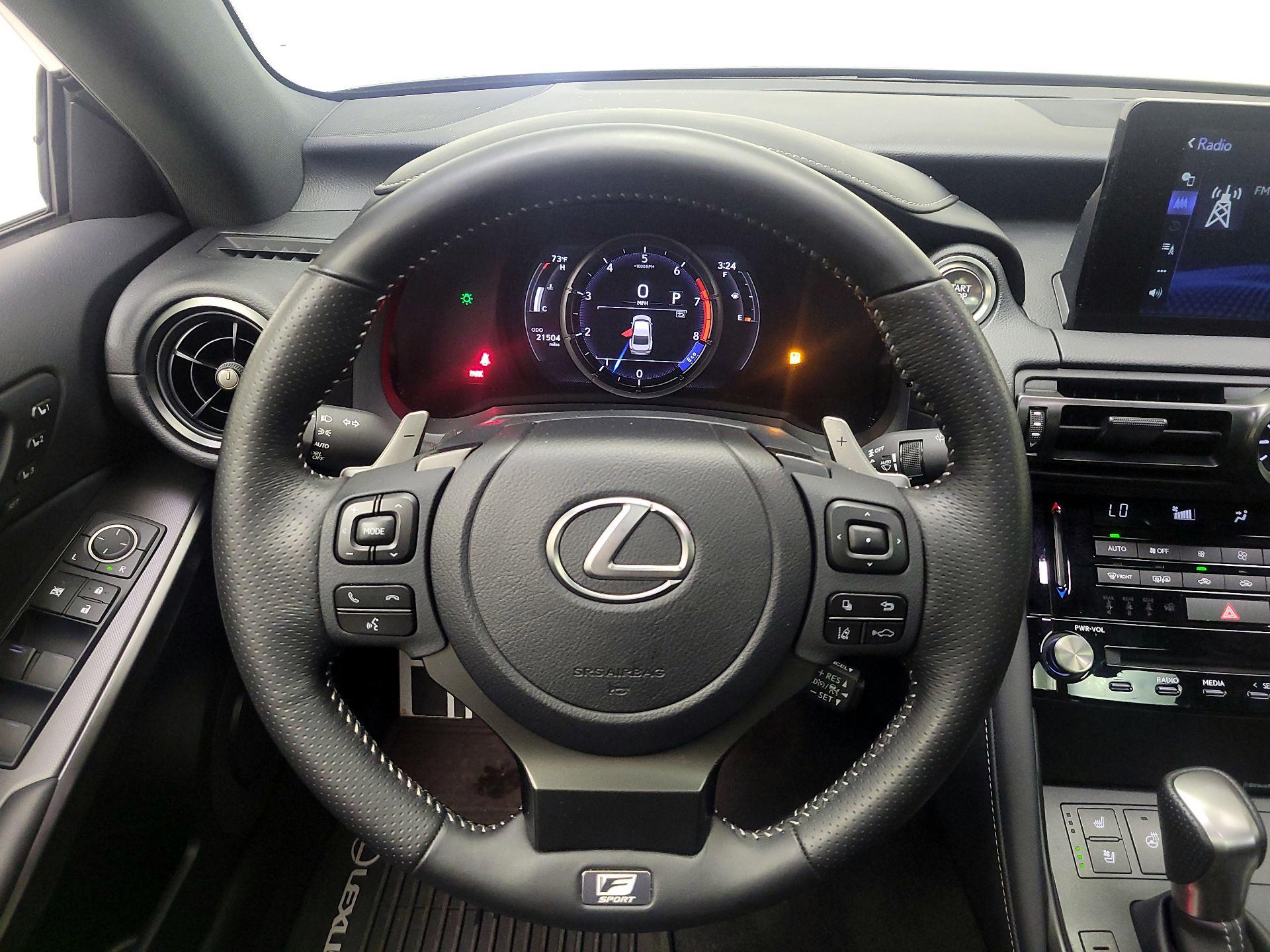 Thumbnail: 2024 Lexus IS - 10