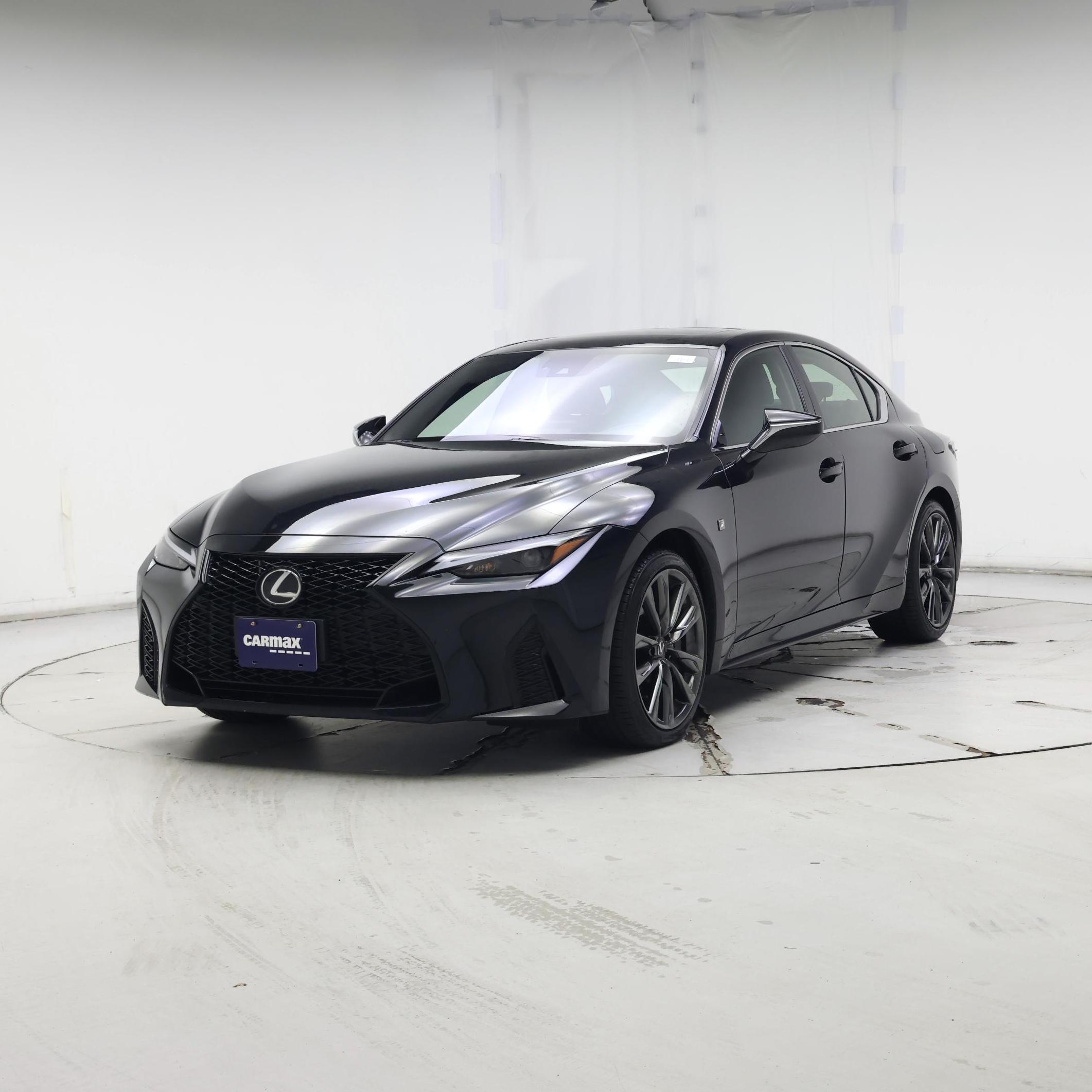 Thumbnail: 2024 Lexus IS - 4
