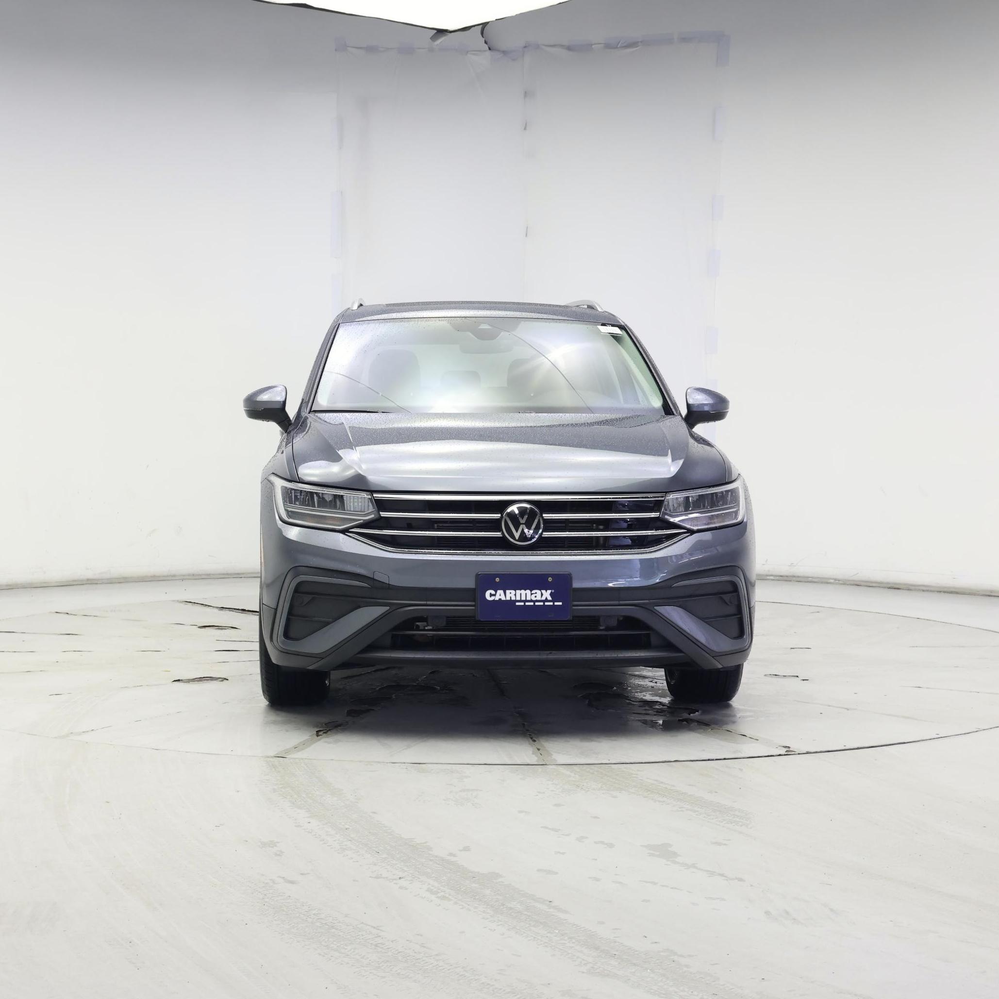 Thumbnail: 2022 Volkswagen Tiguan - 5