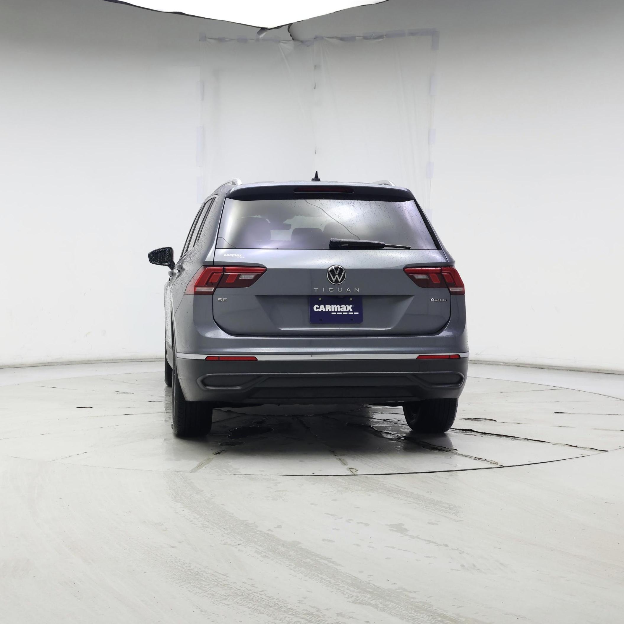 Thumbnail: 2022 Volkswagen Tiguan - 6