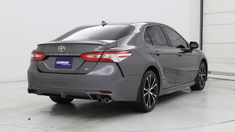 2020 Toyota Camry SE 8