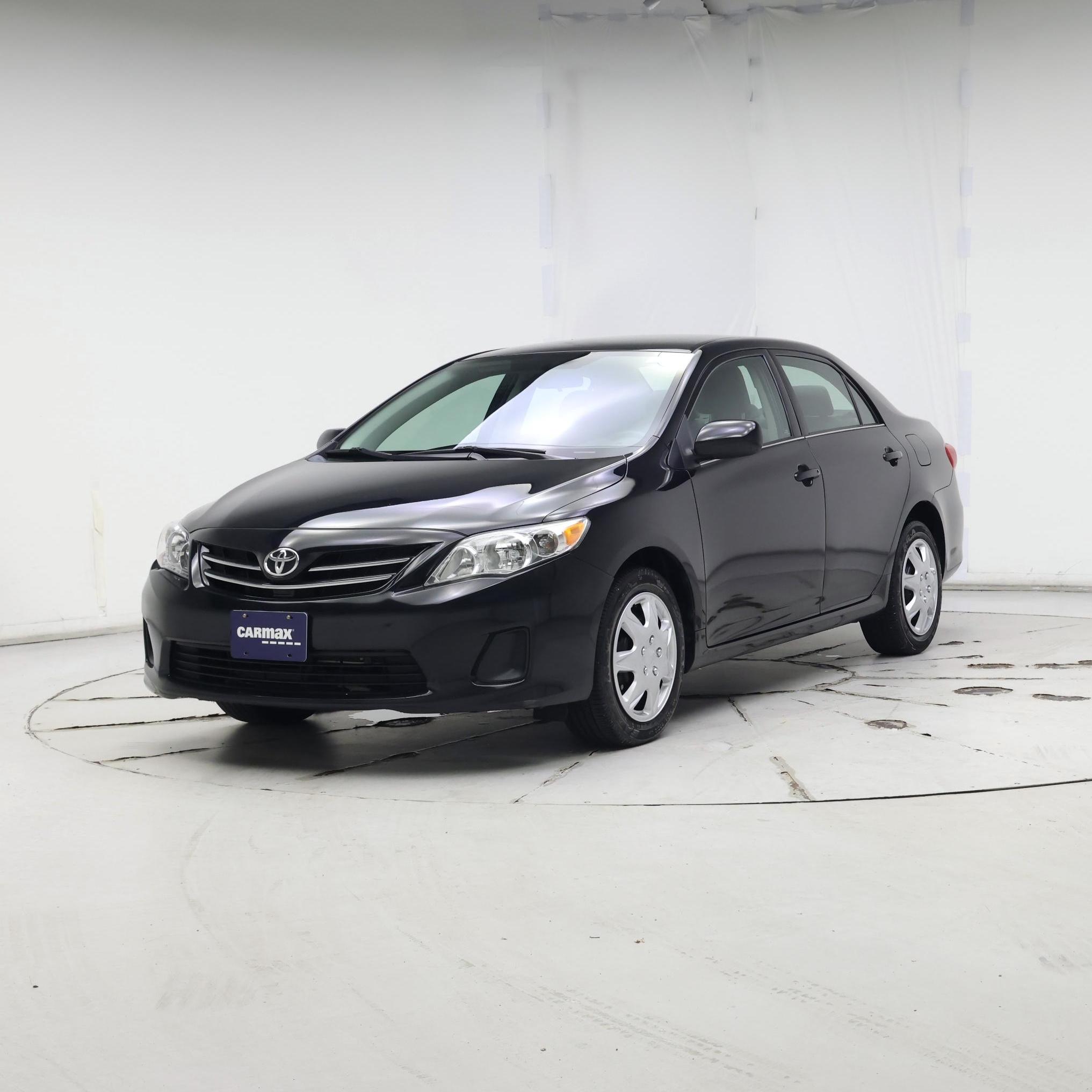 Thumbnail: 2013 Toyota Corolla - 4