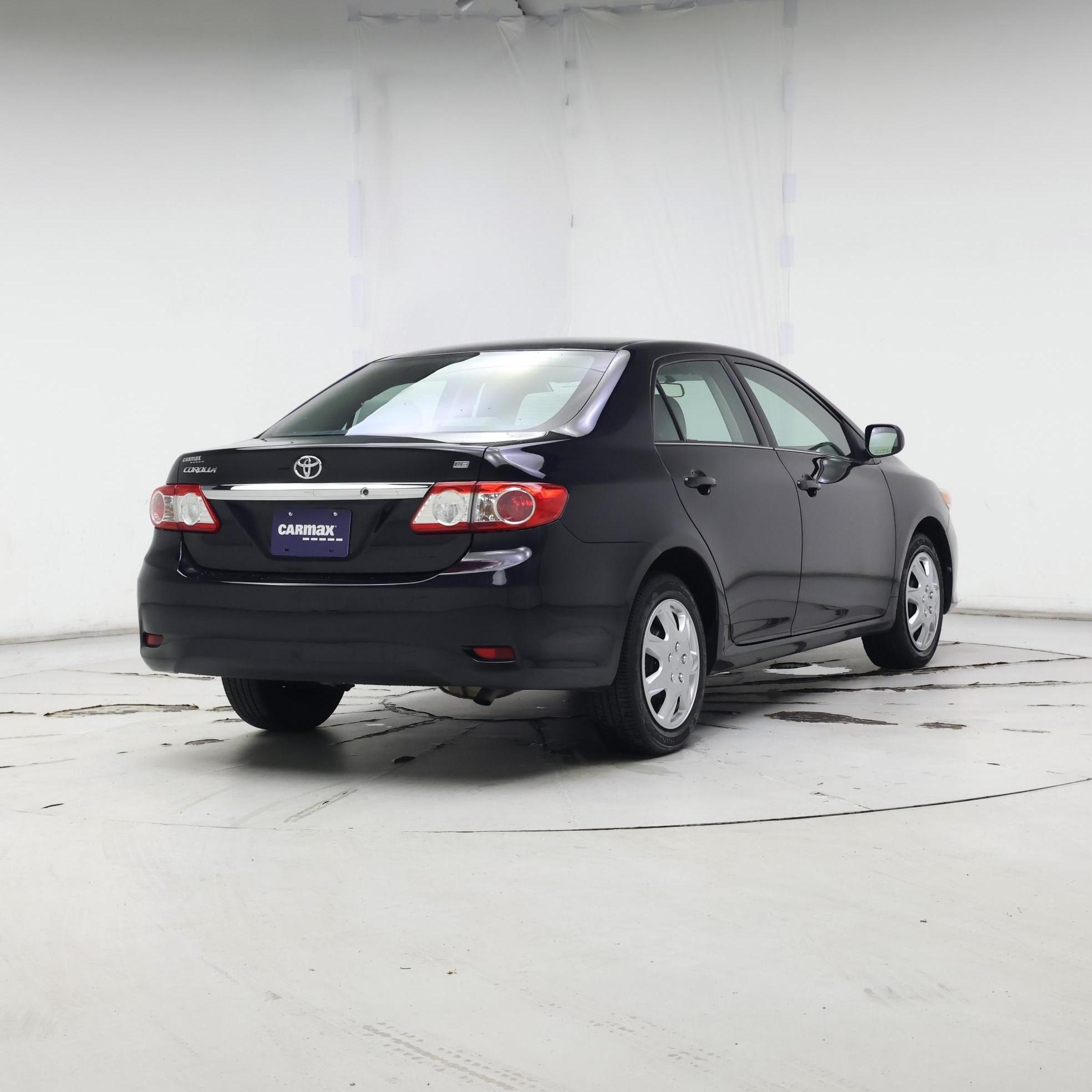 Thumbnail: 2013 Toyota Corolla - 8