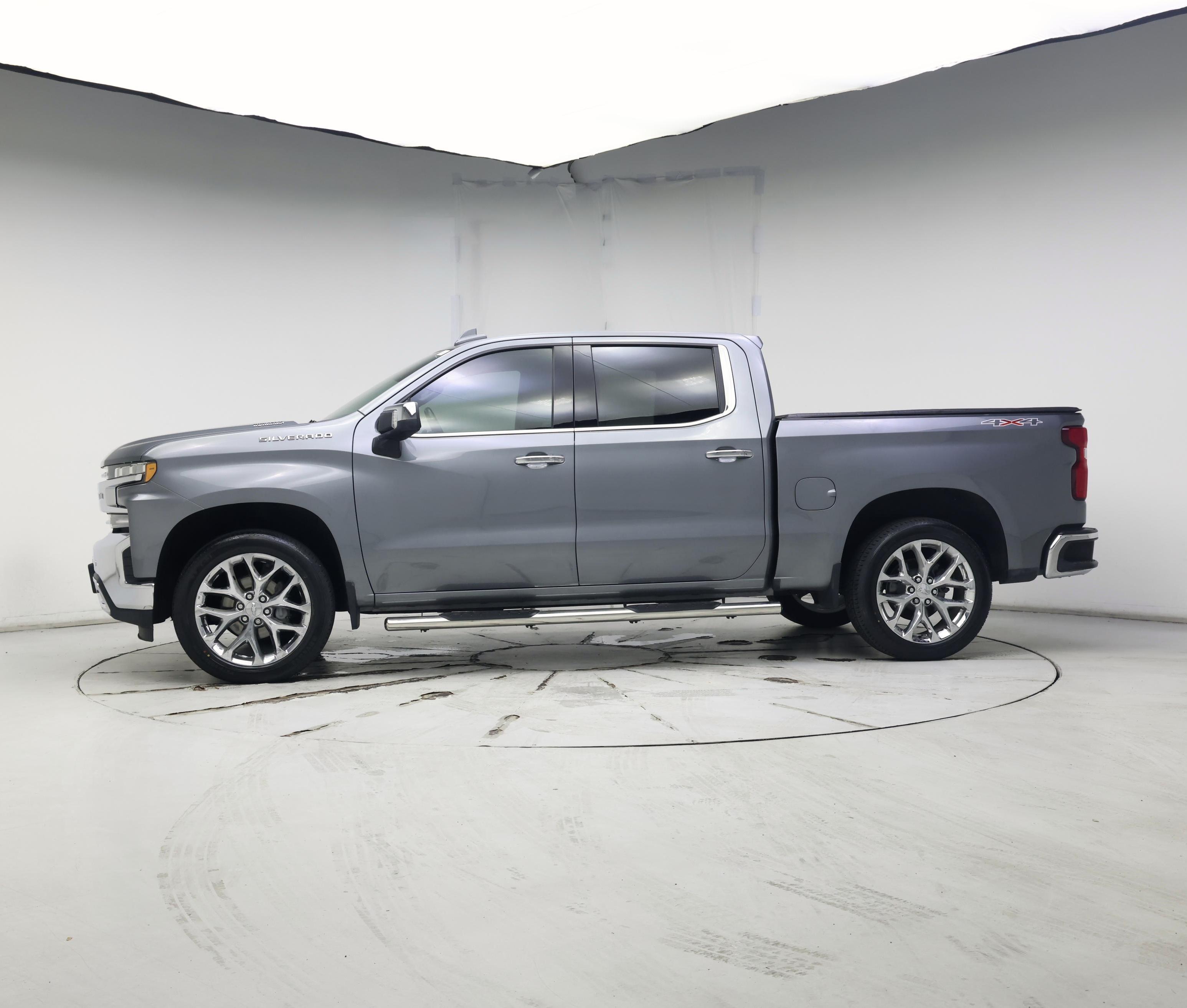 Thumbnail: 2021 Chevrolet Silverado 1500 - 3