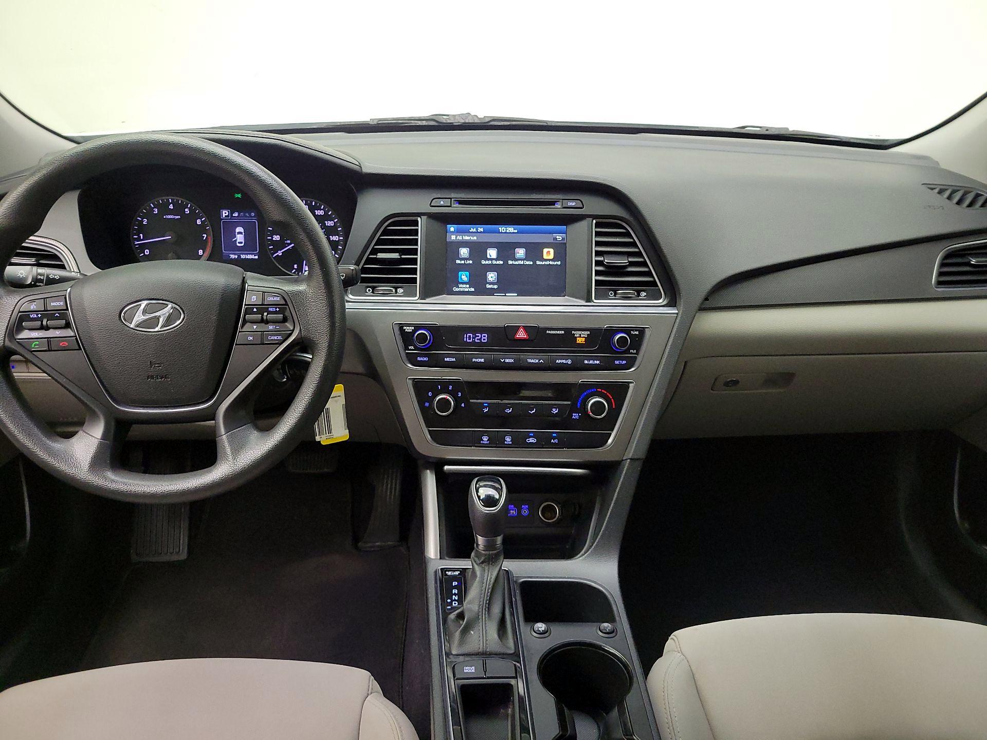 Thumbnail: 2016 Hyundai Sonata - 9