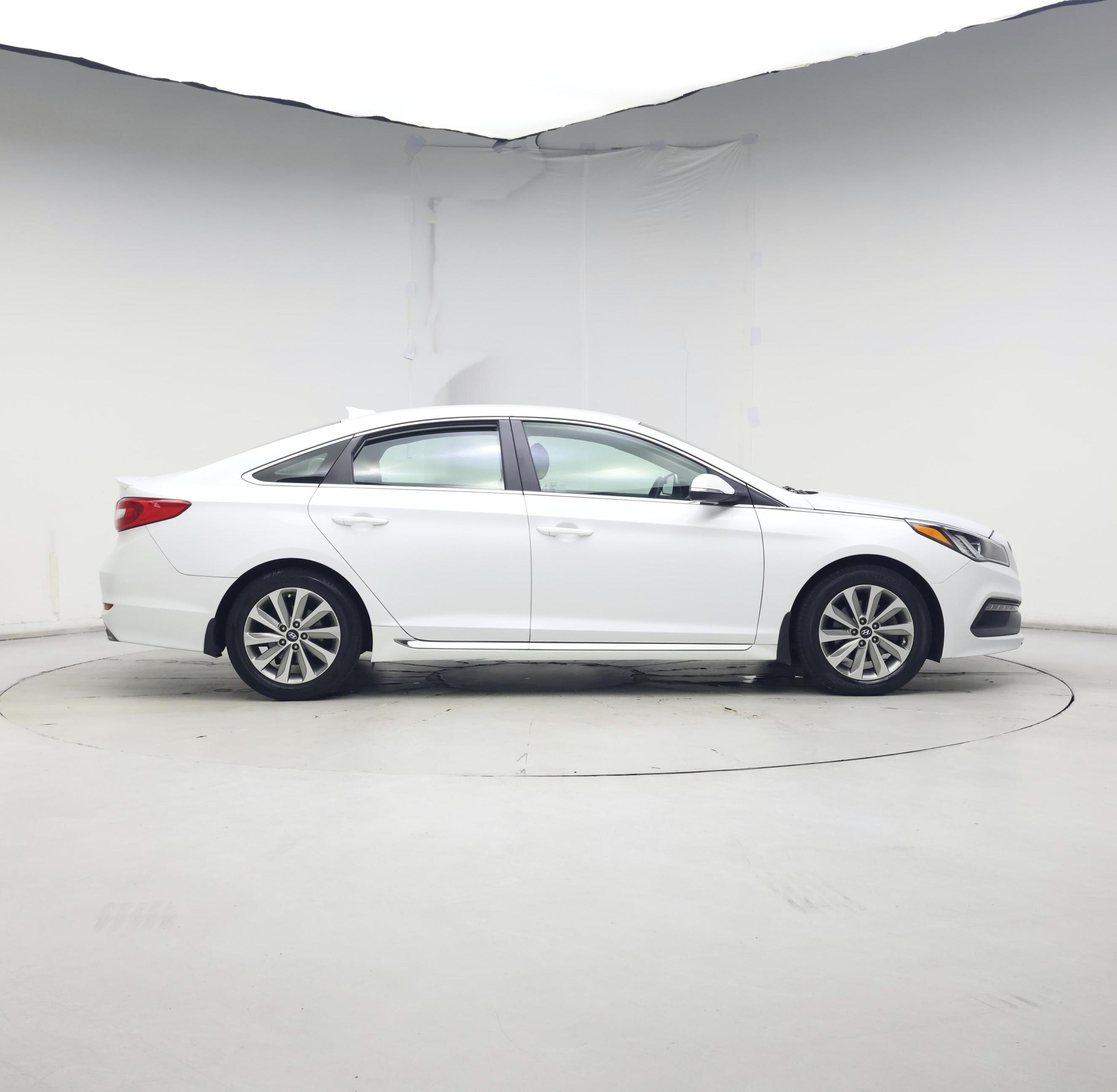 Thumbnail: 2016 Hyundai Sonata - 7
