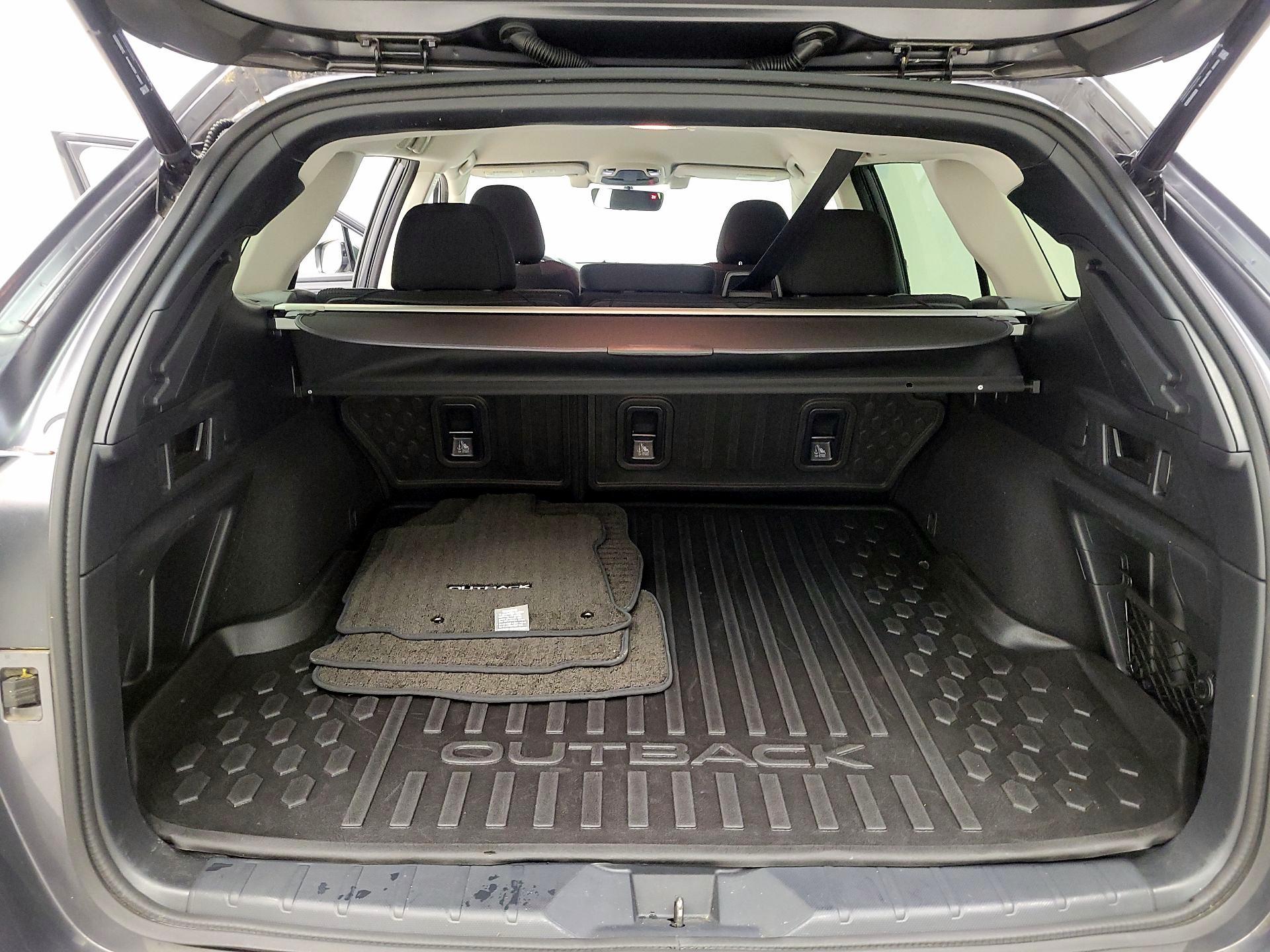 Thumbnail: 2022 Subaru Outback - 20