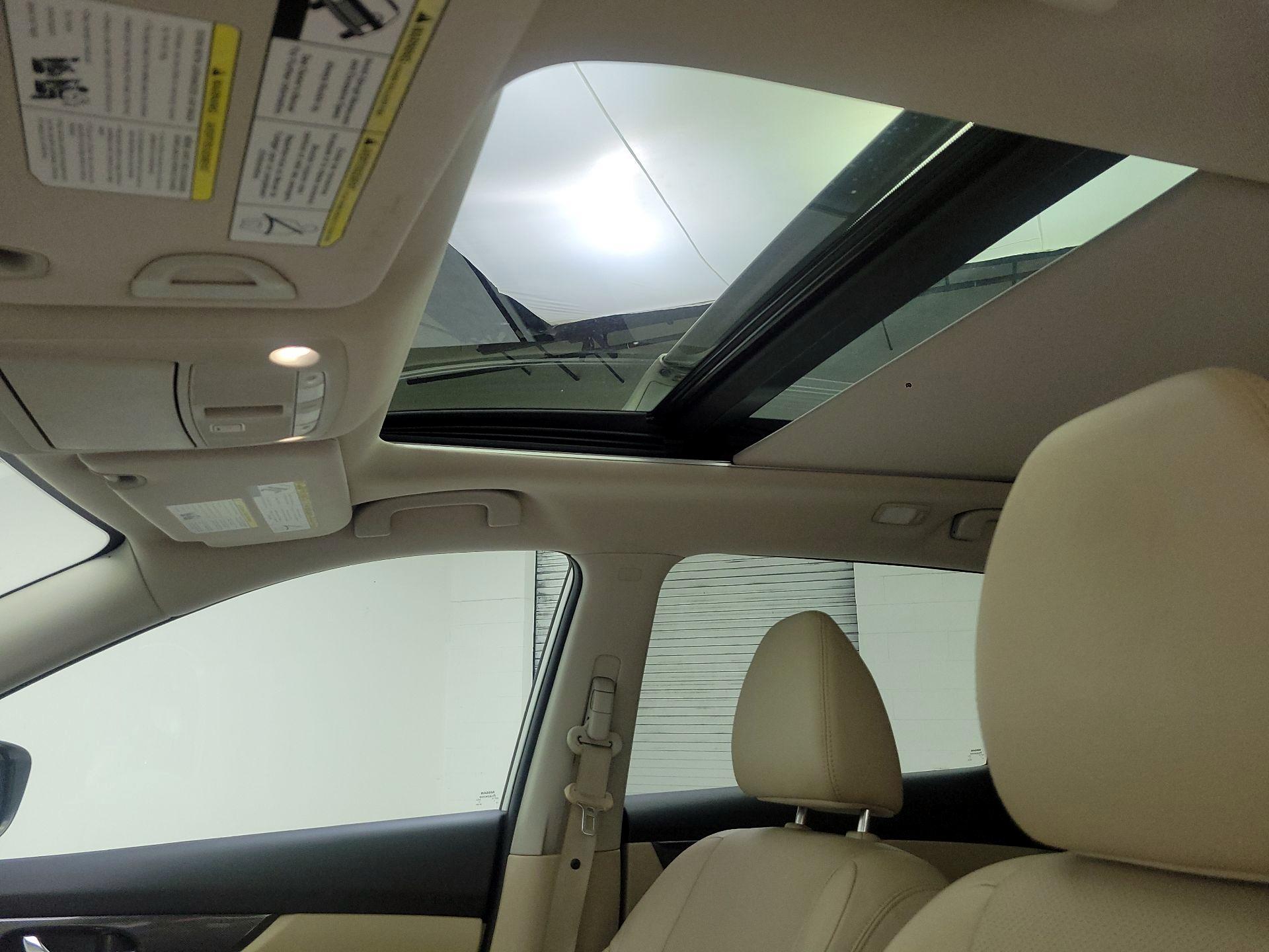 Thumbnail: 2016 Nissan Rogue - 20