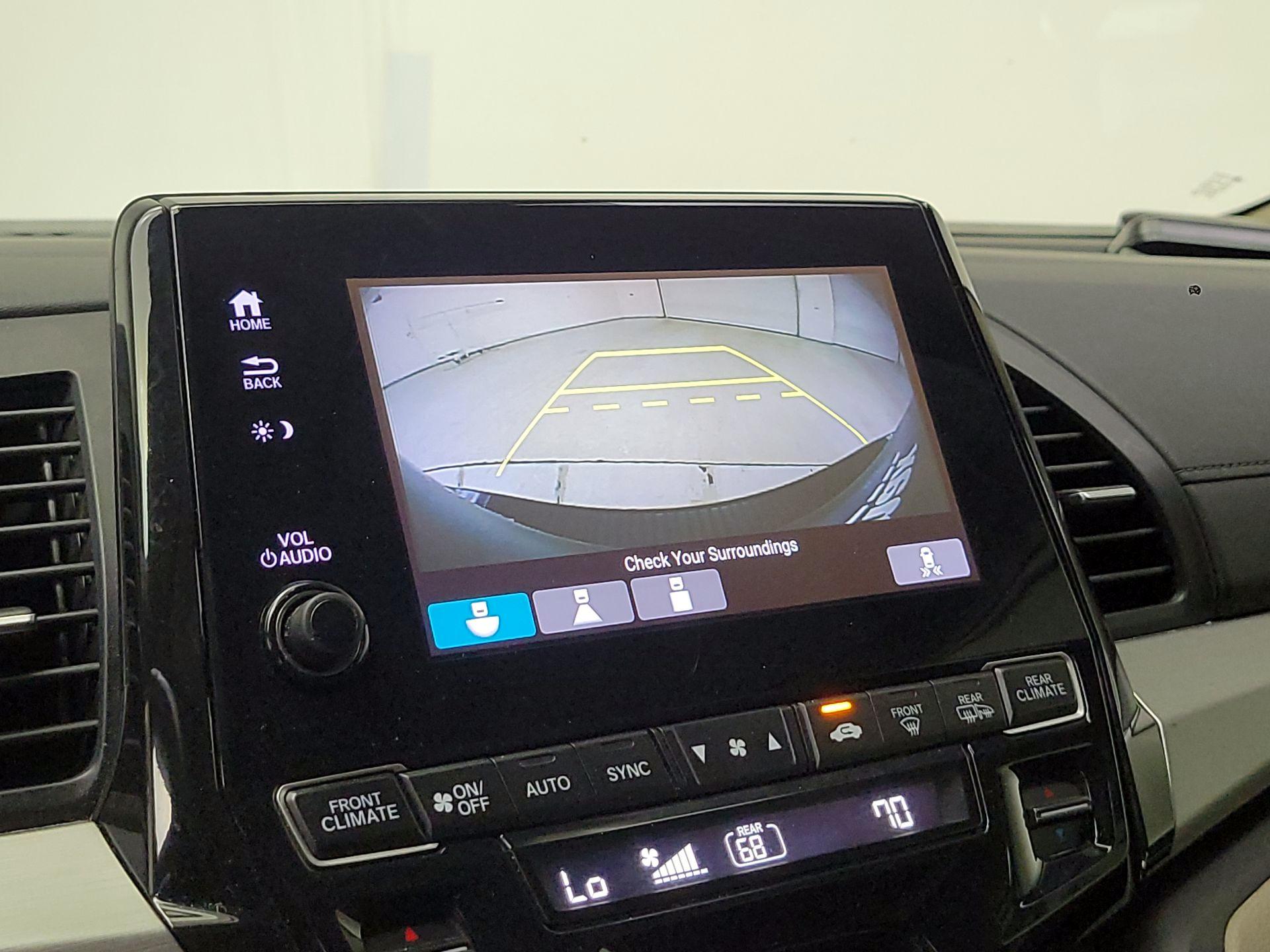 Thumbnail: 2019 Honda Odyssey - 14