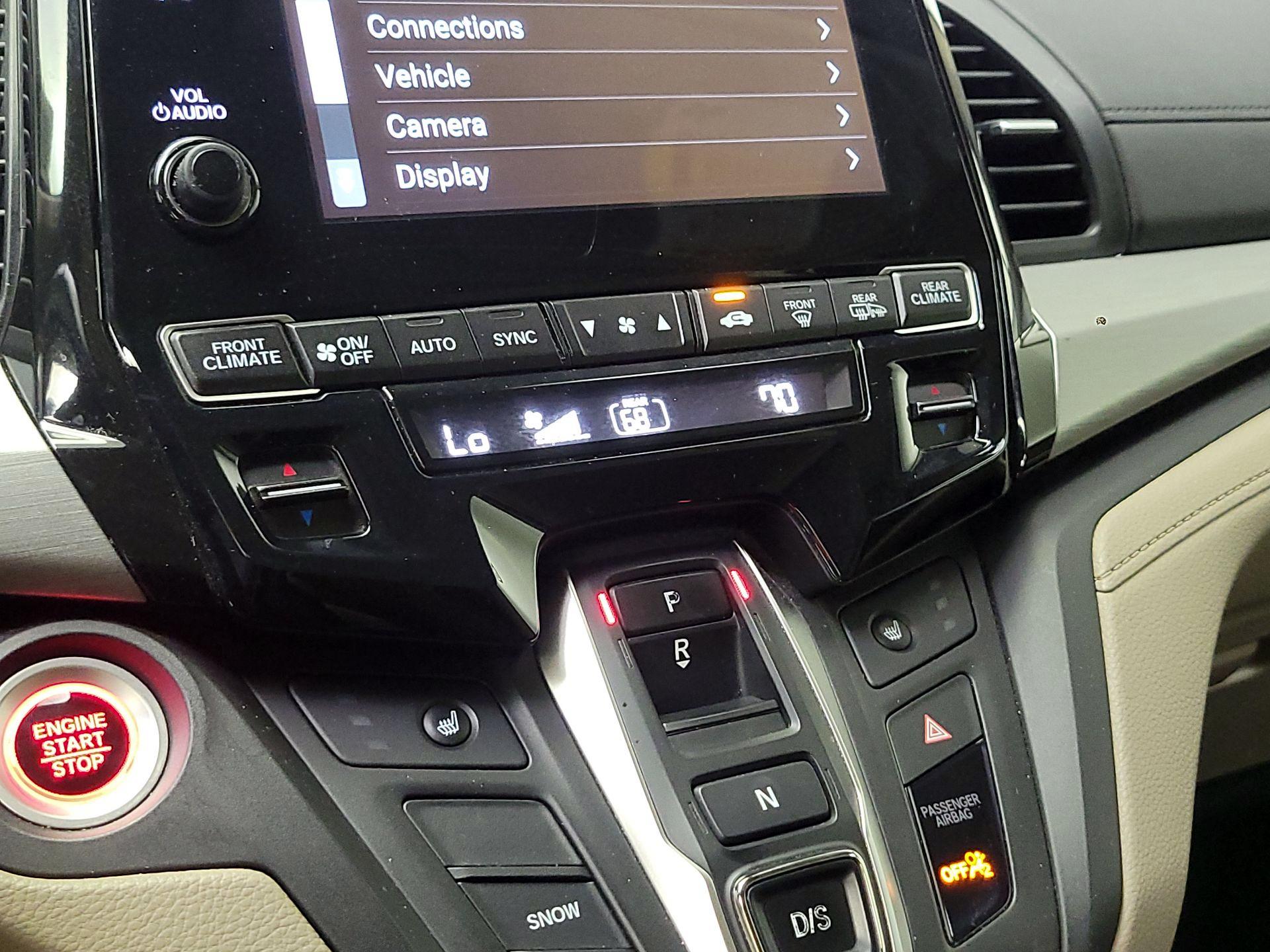 Thumbnail: 2019 Honda Odyssey - 16