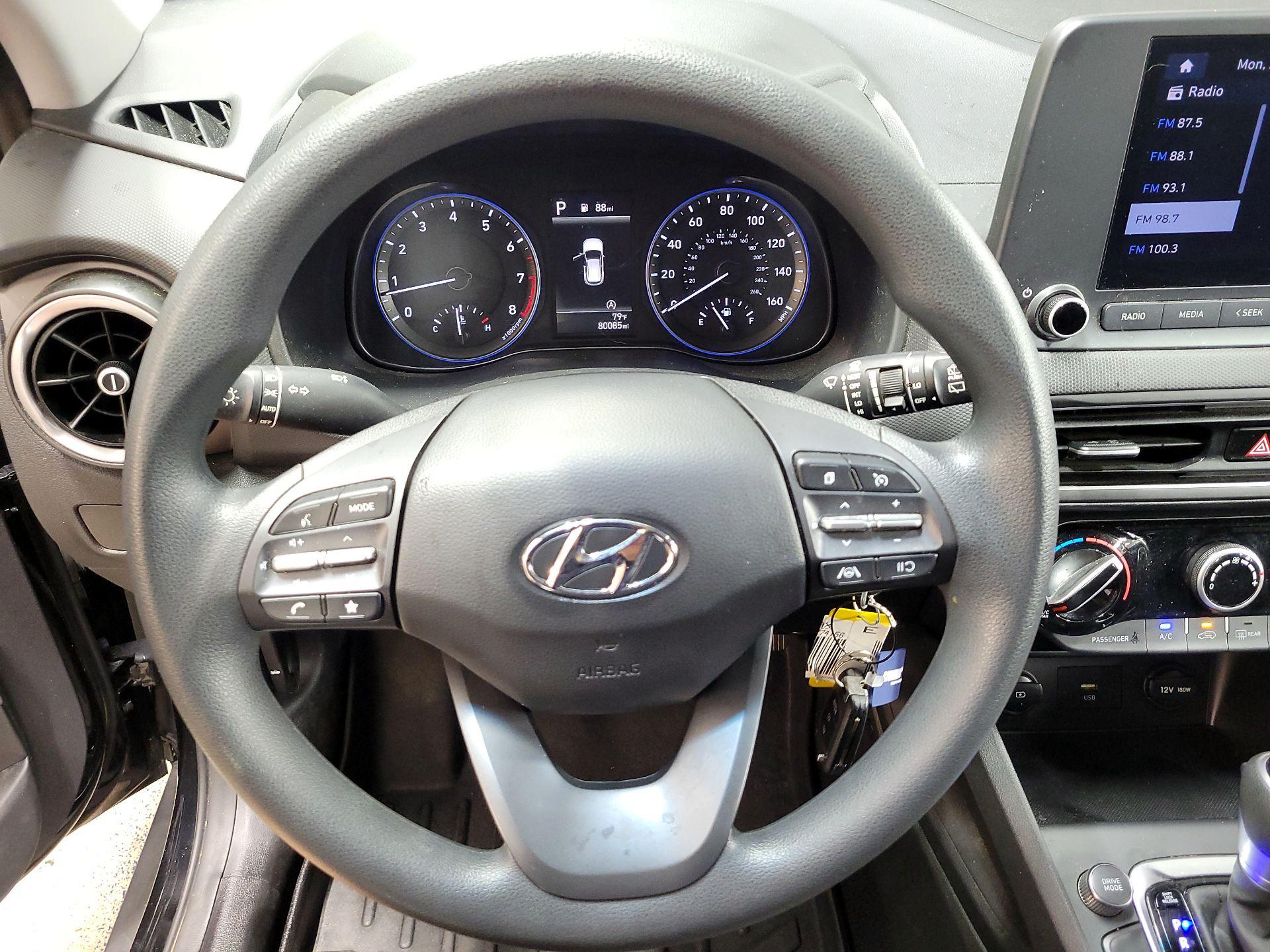 Thumbnail: 2022 Hyundai Kona - 10