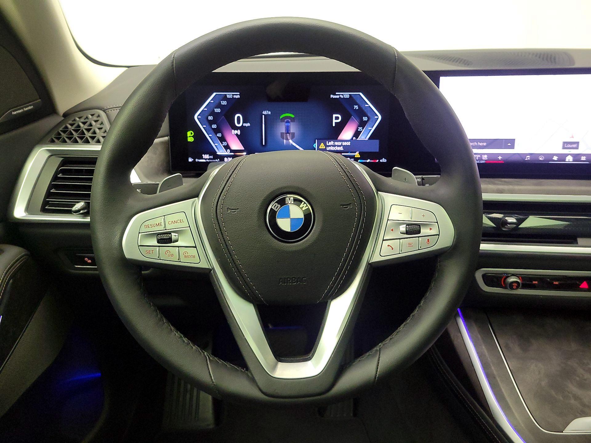 Thumbnail: 2024 BMW X7 - 10