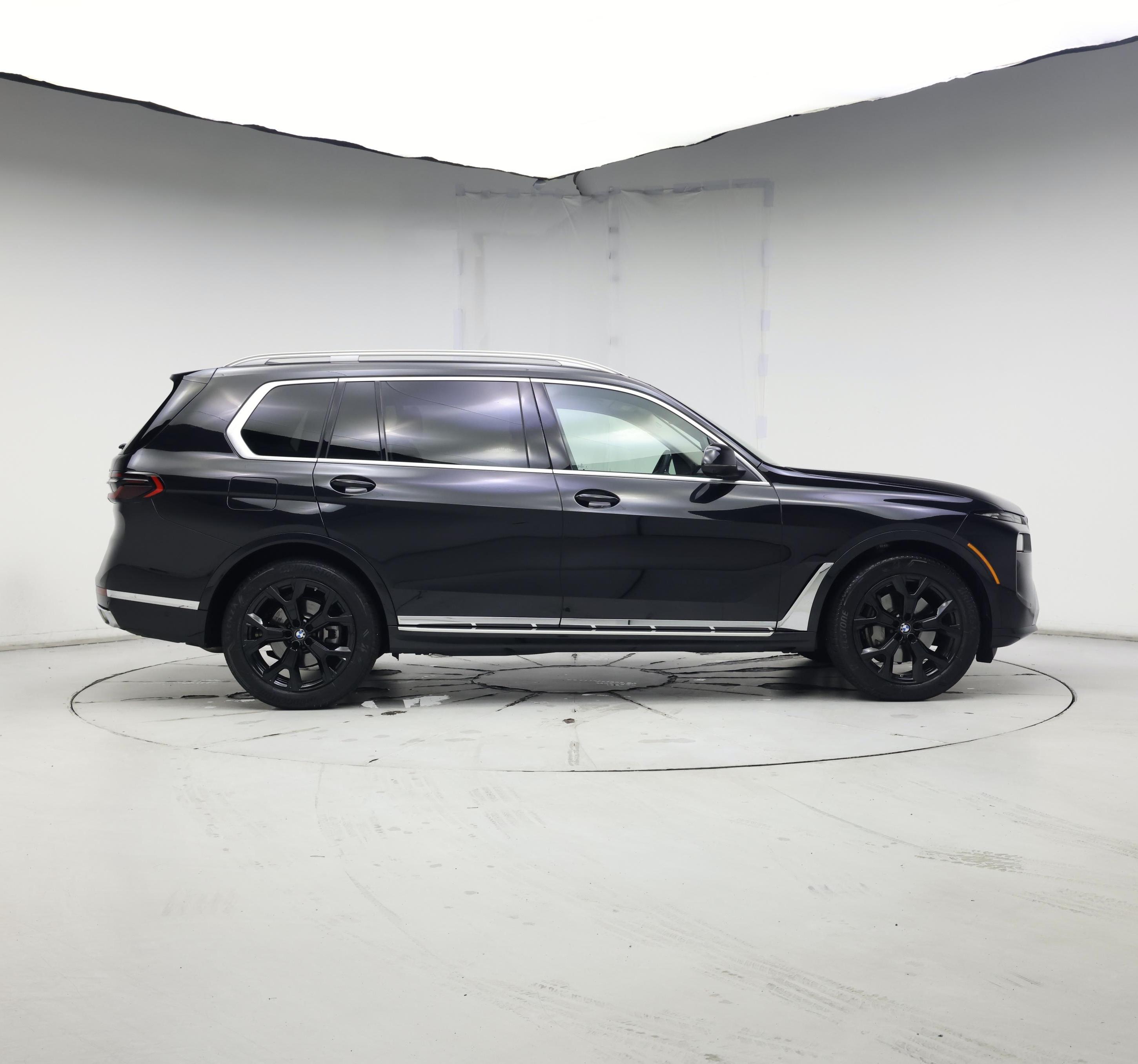 Thumbnail: 2024 BMW X7 - 7
