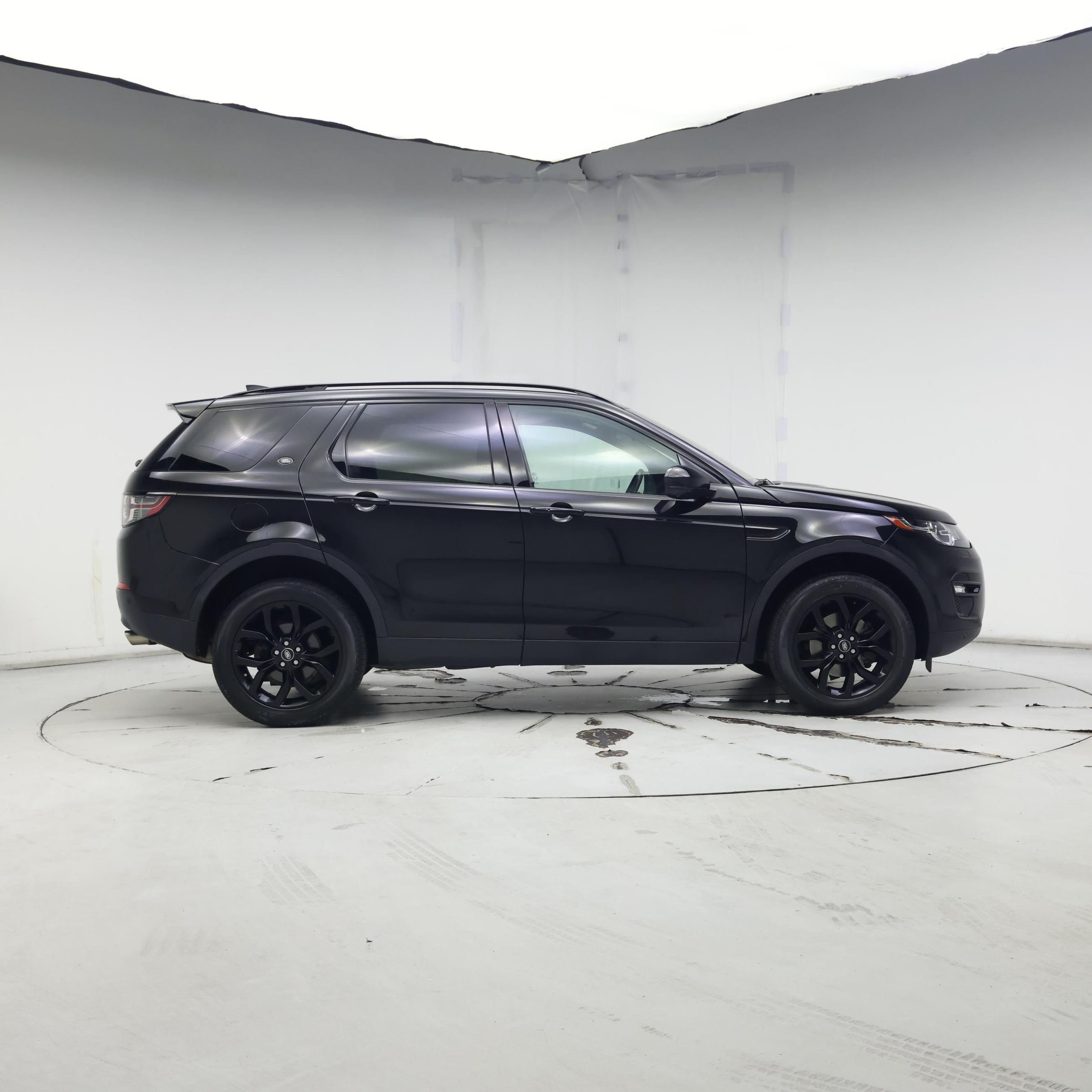 Thumbnail: 2018 Land Rover Discovery Sport - 7