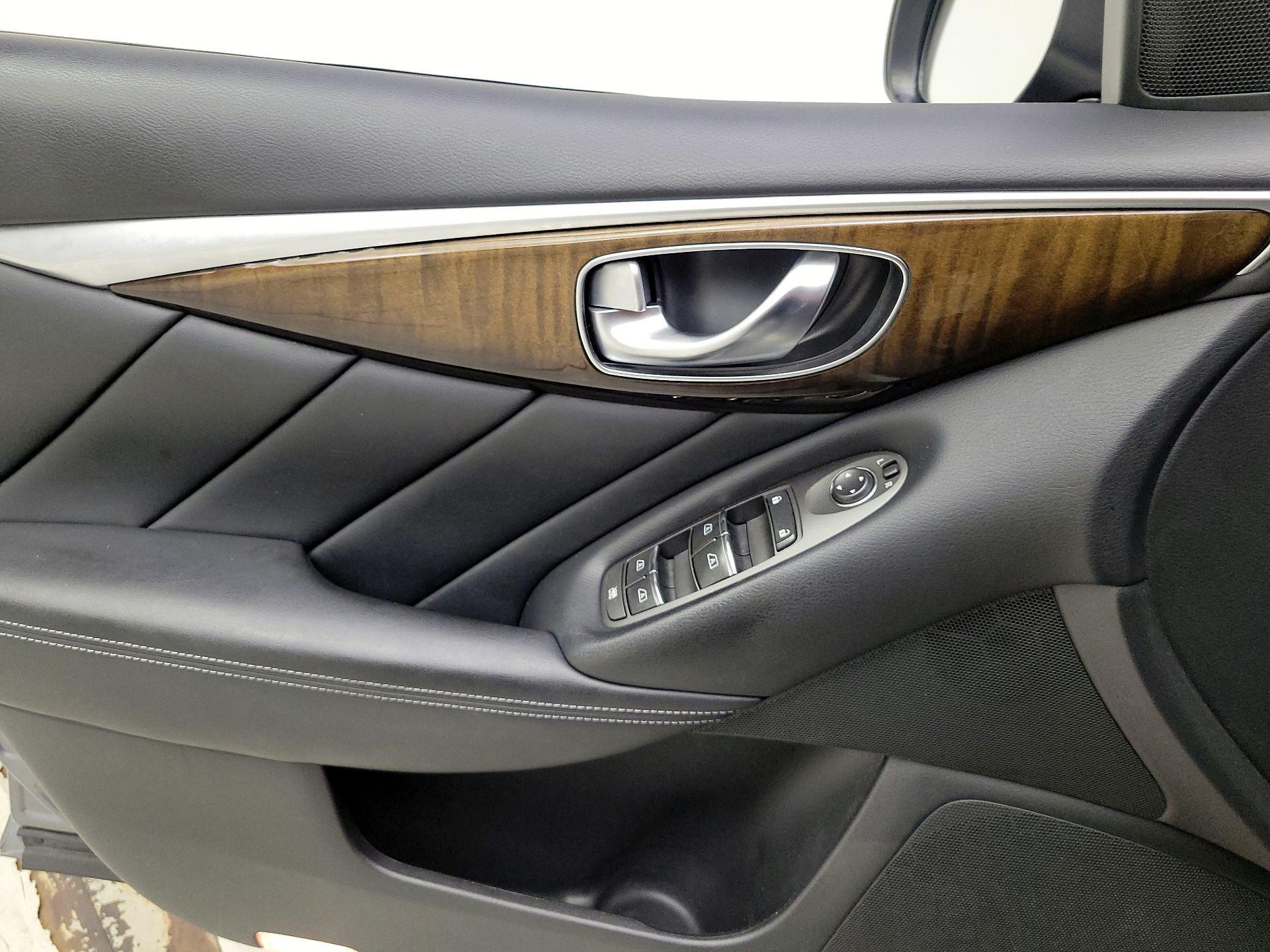 Thumbnail: 2019 INFINITI Q50 - 12
