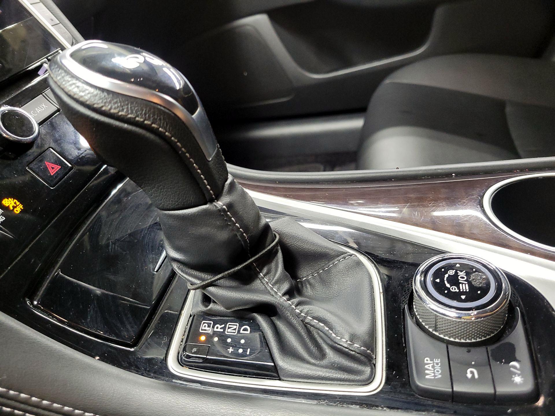 Thumbnail: 2019 INFINITI Q50 - 18